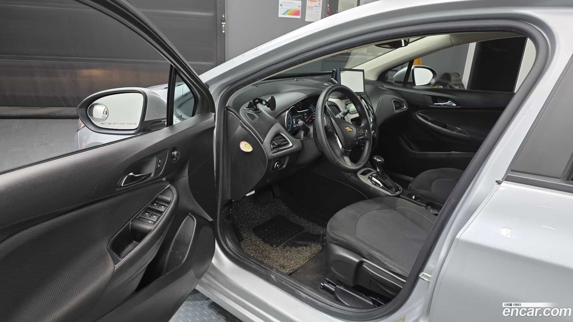 Cruze ChevroletGMDaewoo 2017.4-INNER-010