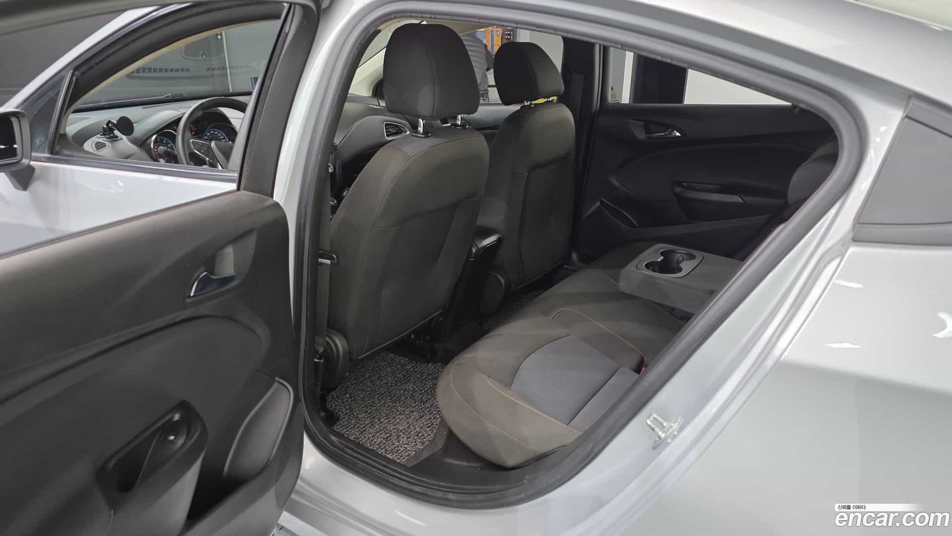 Cruze ChevroletGMDaewoo 2017.4-OPTION-015