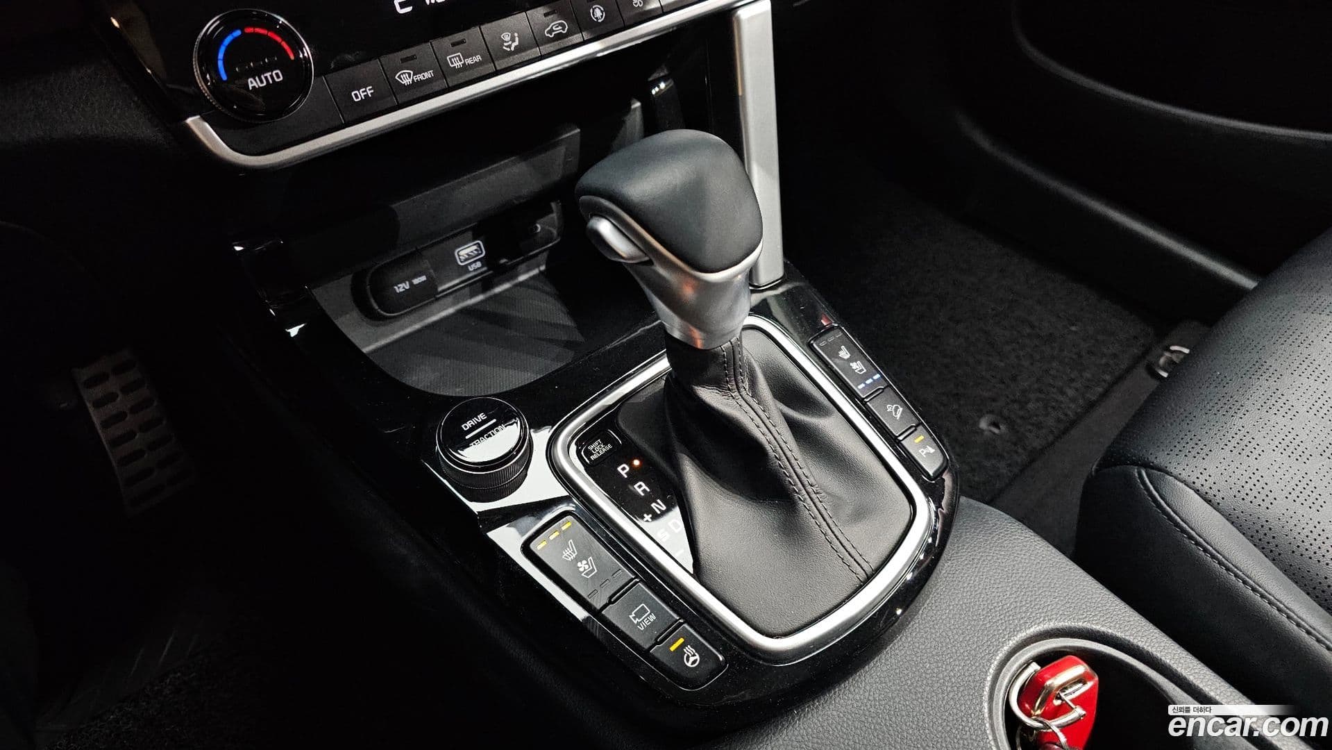 Main__Slider__Photo:Seltos Kia 2021.1-8