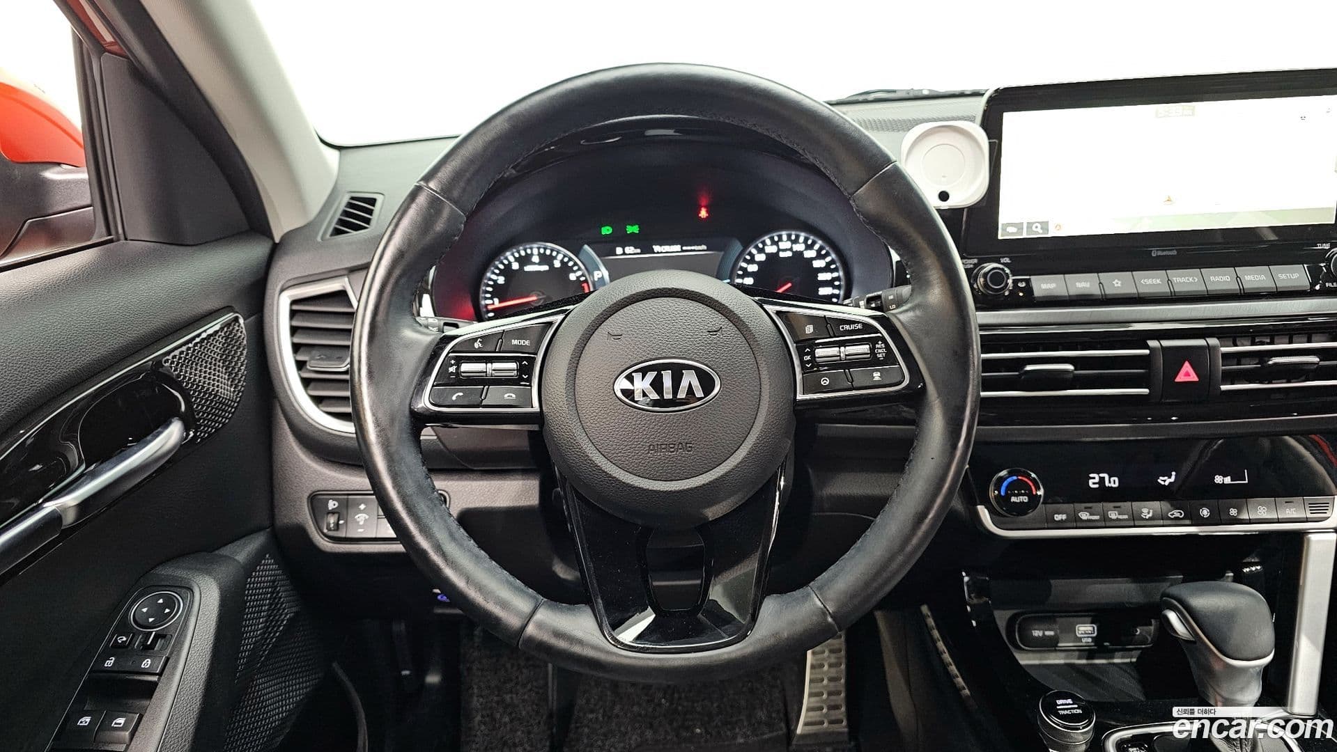 Main__Slider__Photo:Seltos Kia 2021.1-12