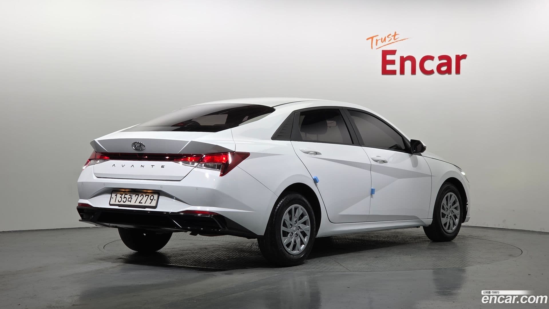 Main__Slider__Photo:AVANTE Hyundai 2021.0-1