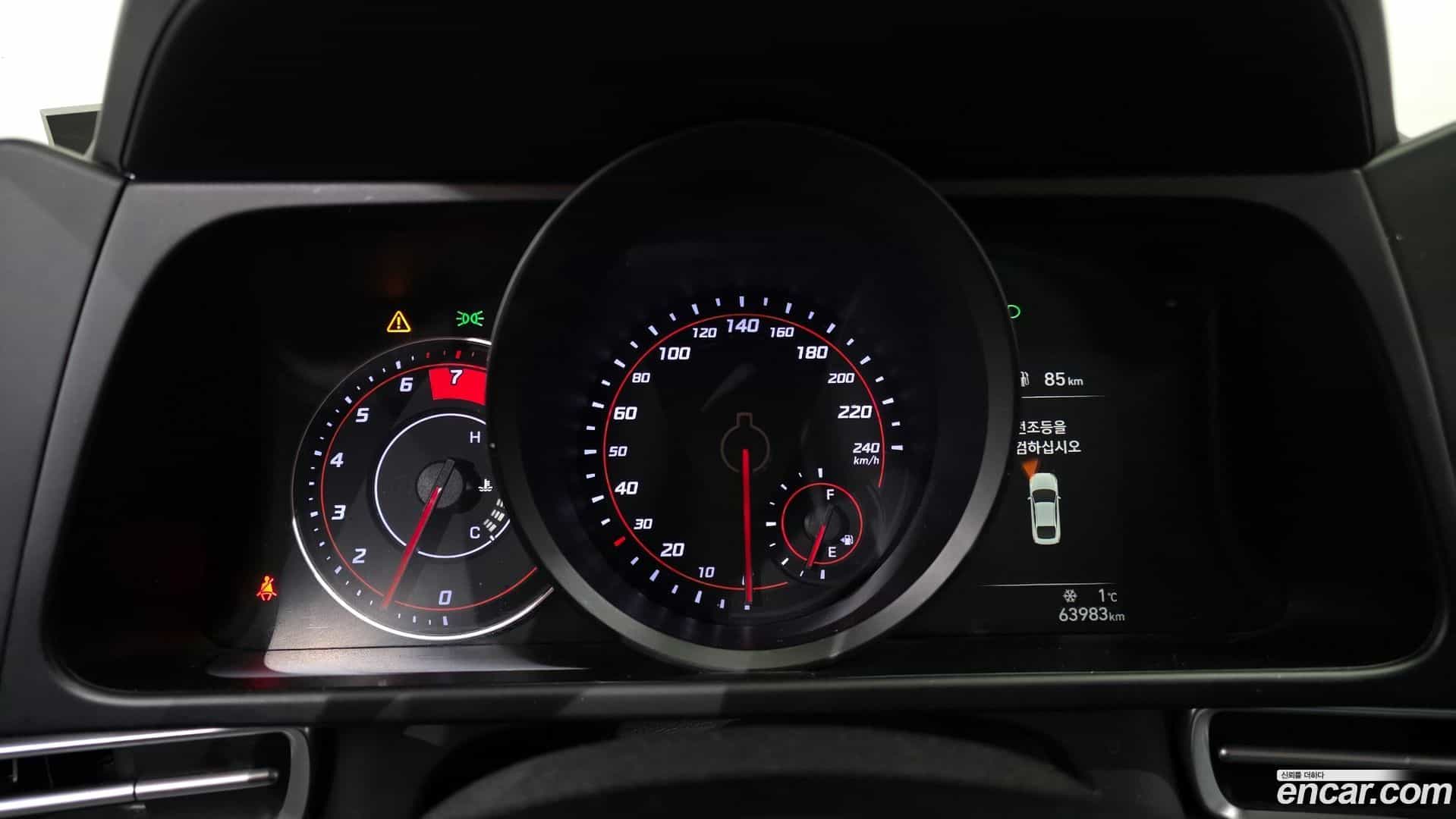 AVANTE Hyundai 2021.0-INNER-008