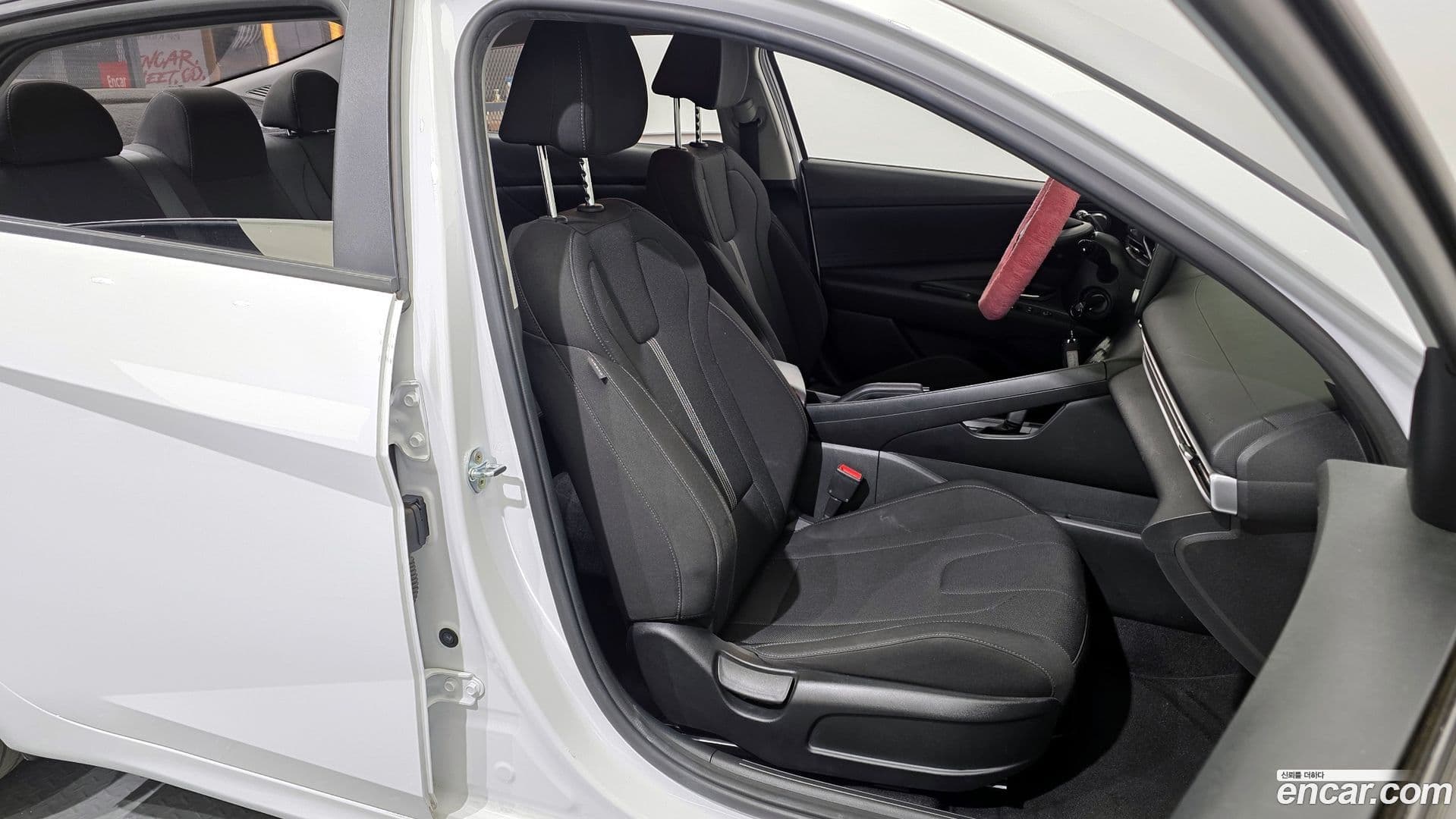 Main__Slider__Photo:AVANTE Hyundai 2021.0-11