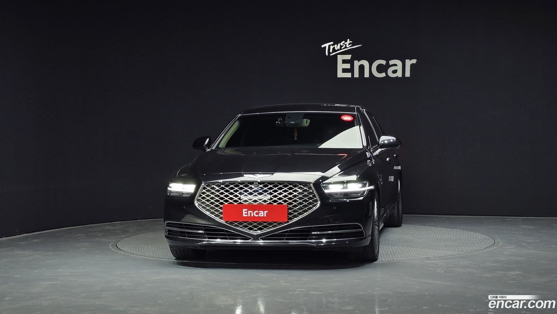 Main__Slider__Photo:G90 Genesis 2019.3-2