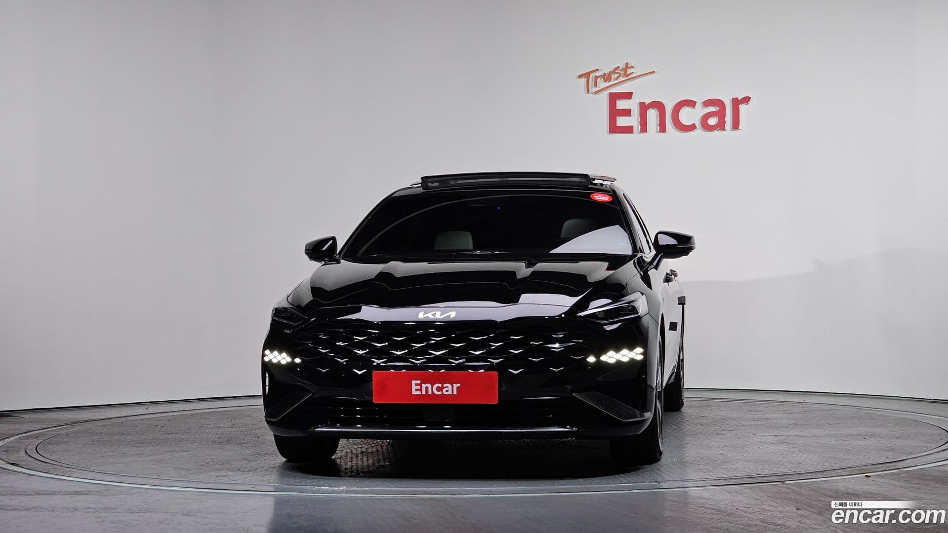 Main__Slider__Photo:K8 Kia 2022.4-2