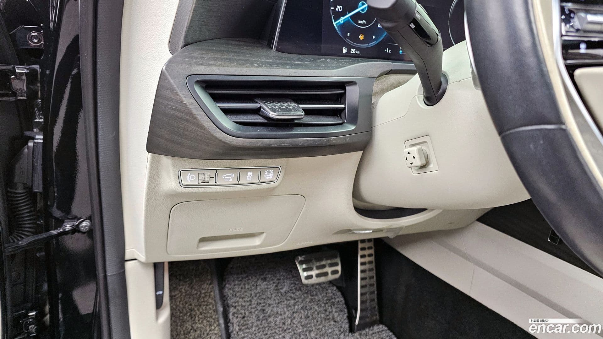 Main__Slider__Photo:K8 Kia 2022.4-15