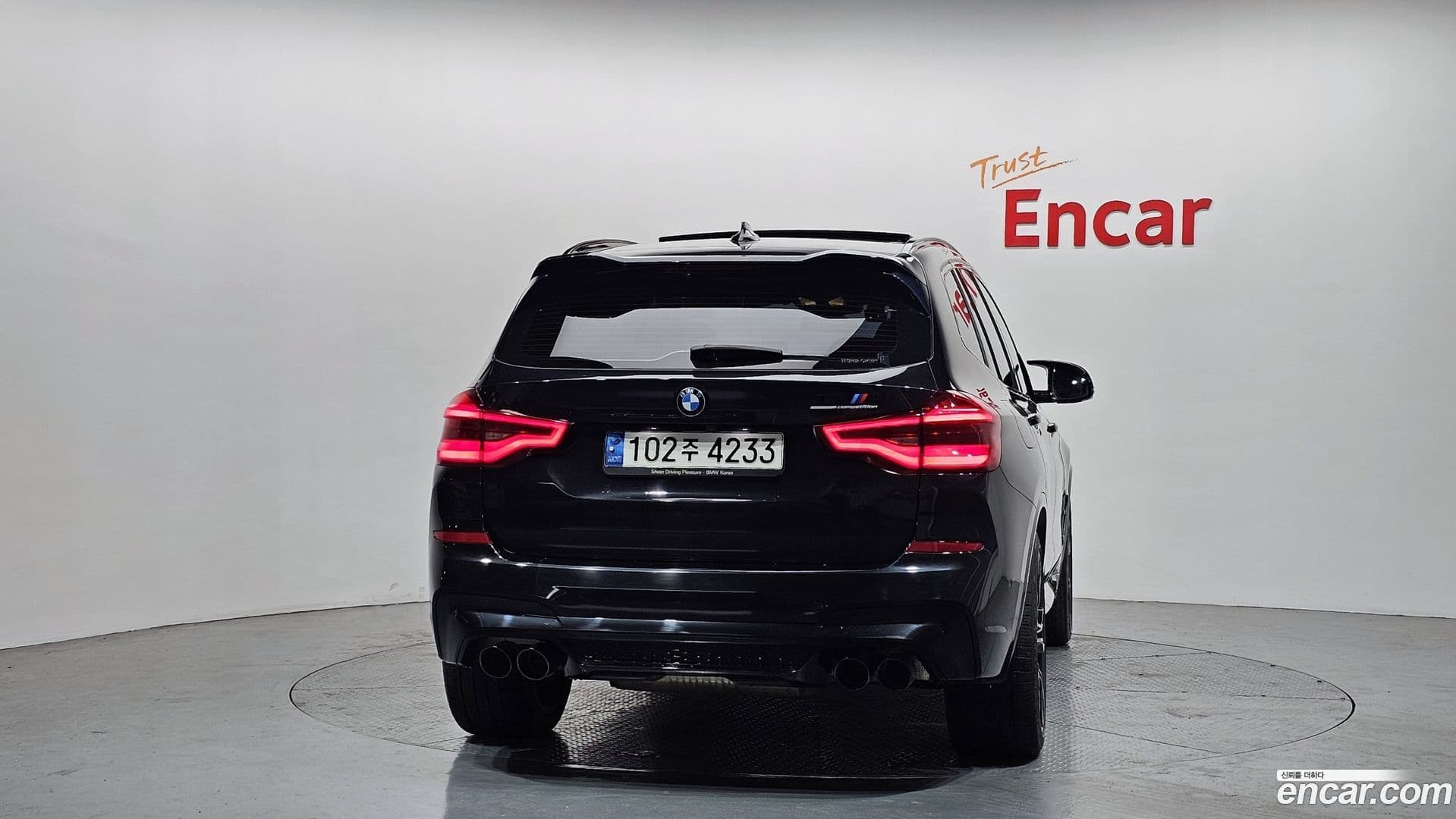 Main__Slider__Photo:X3M BMW 2021.1-3