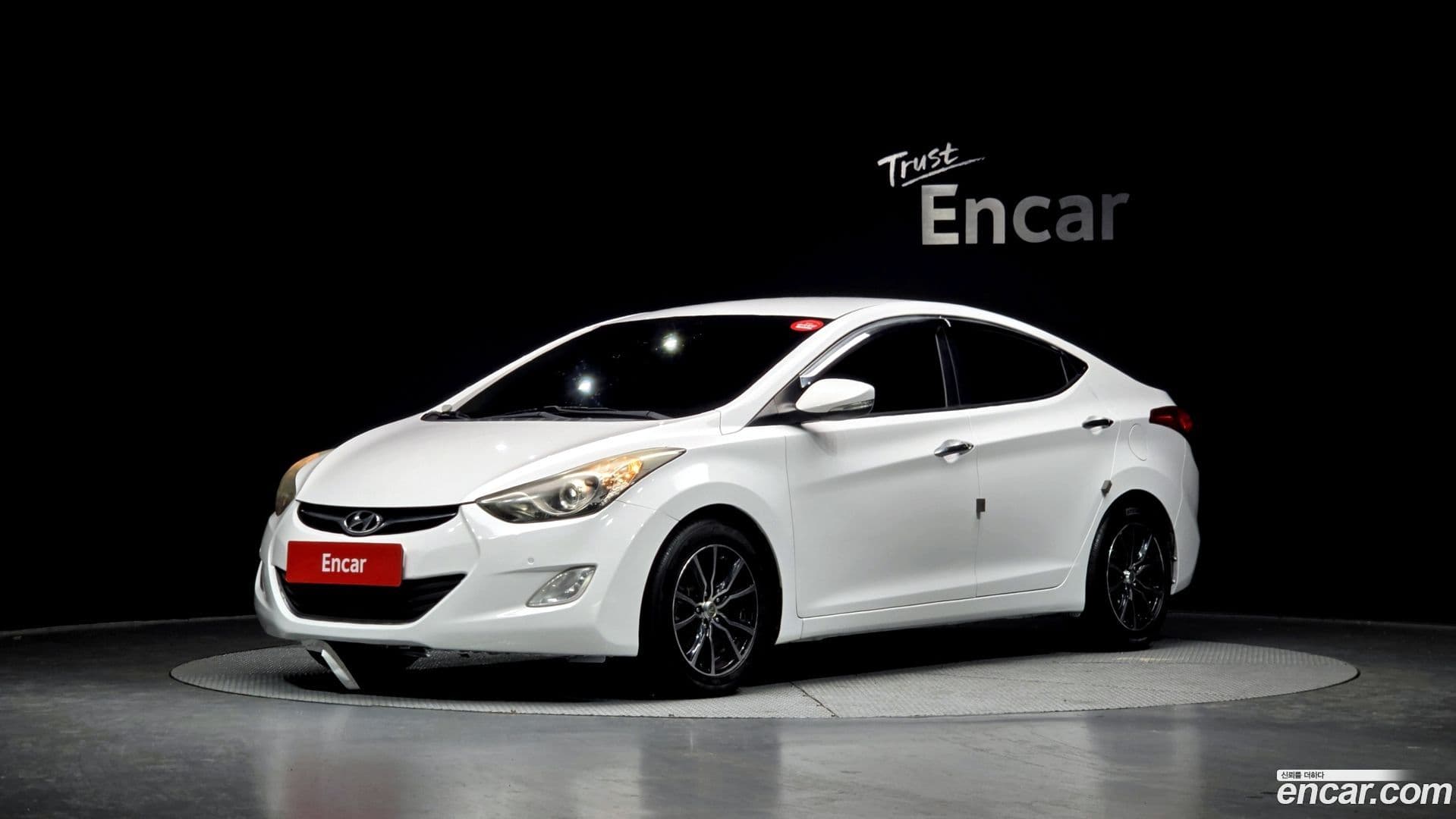 Main__Slider__Photo:AVANTE Hyundai 2012.7-0