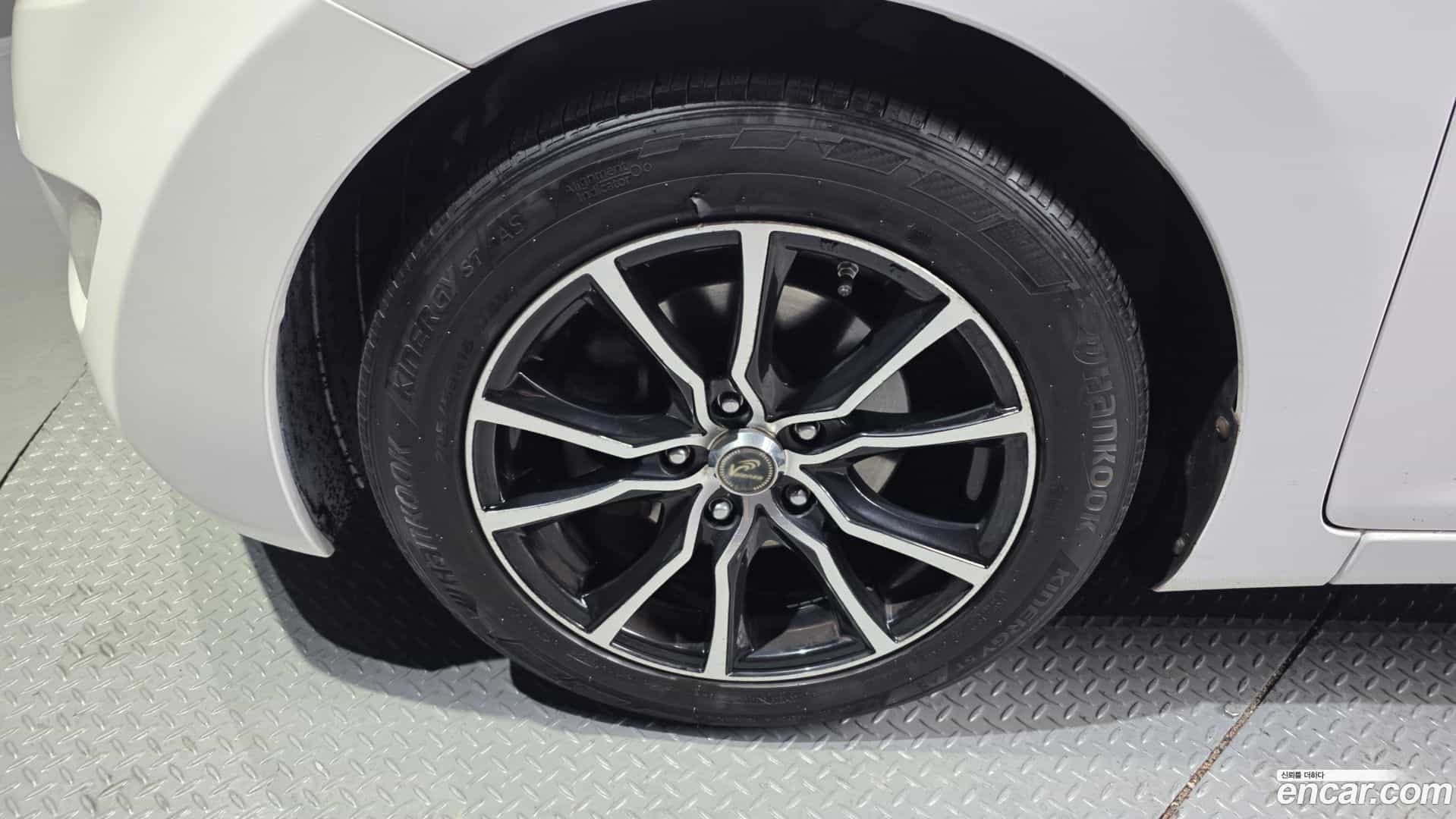 AVANTE Hyundai 2012.7-OUTER-005