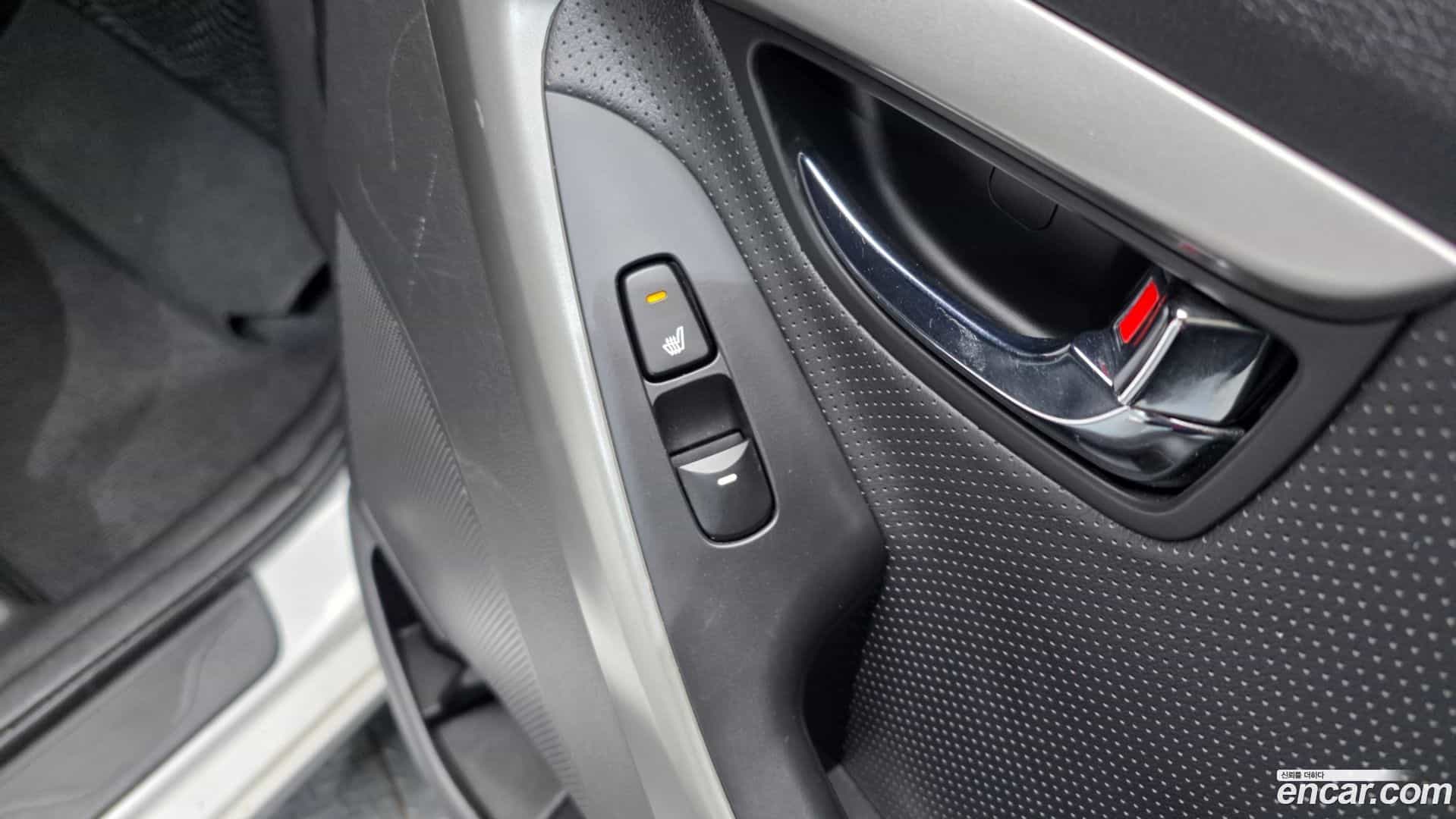 AVANTE Hyundai 2012.7-OPTION-023