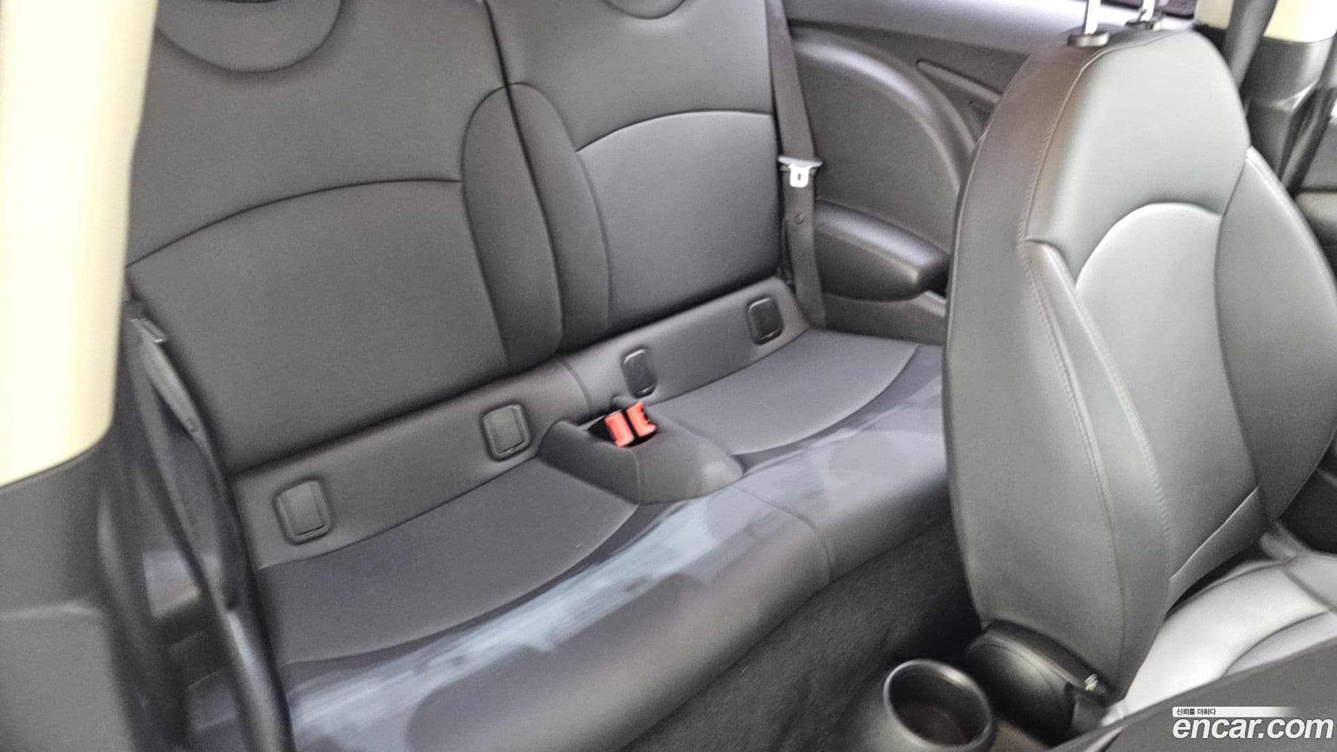 Main__Slider__Photo:Cooper Mini 2013.9-11