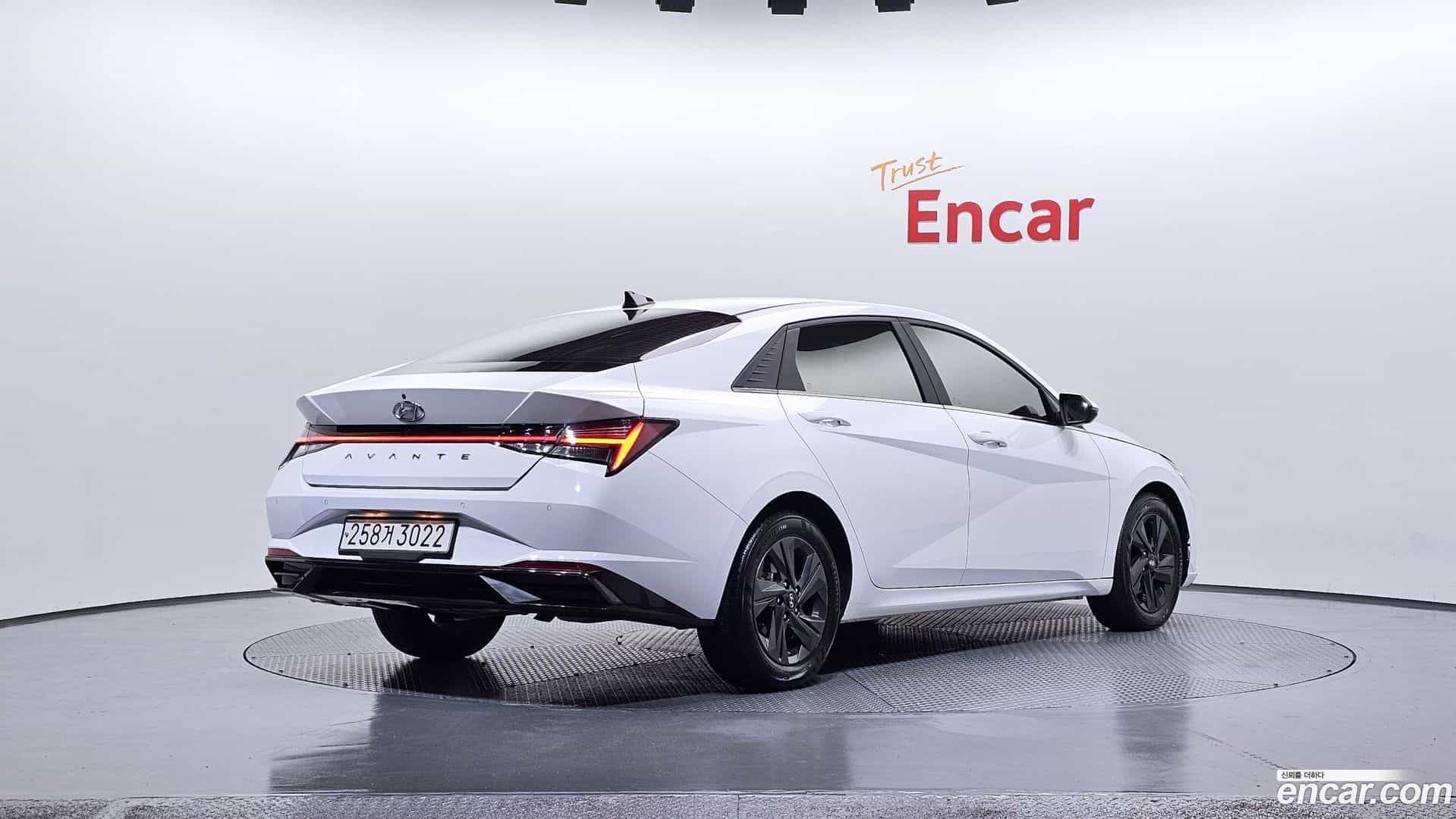 AVANTE Hyundai 2020.4-OUTER-002