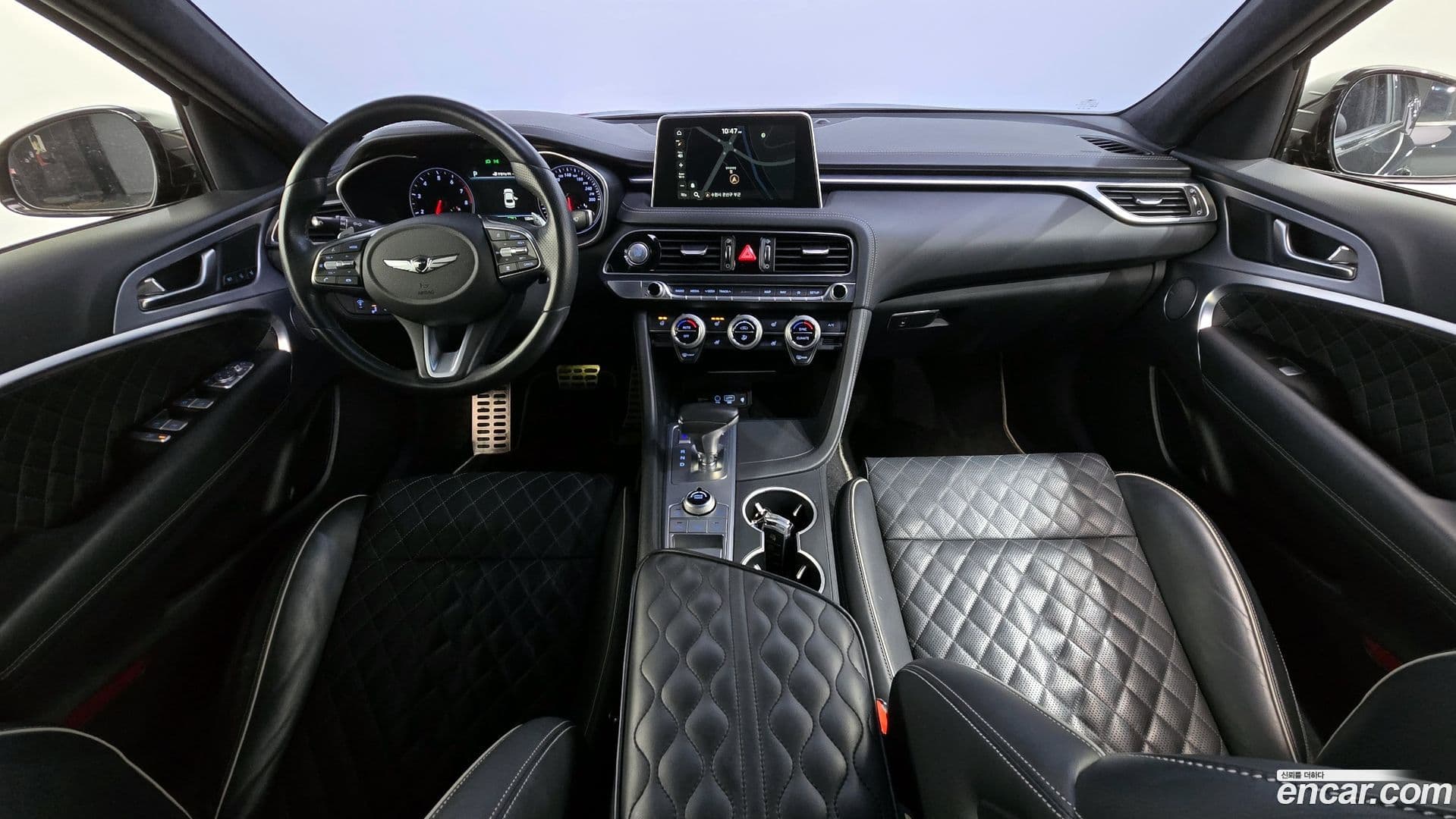 Main__Slider__Photo:G70 Genesis 2018.7-6