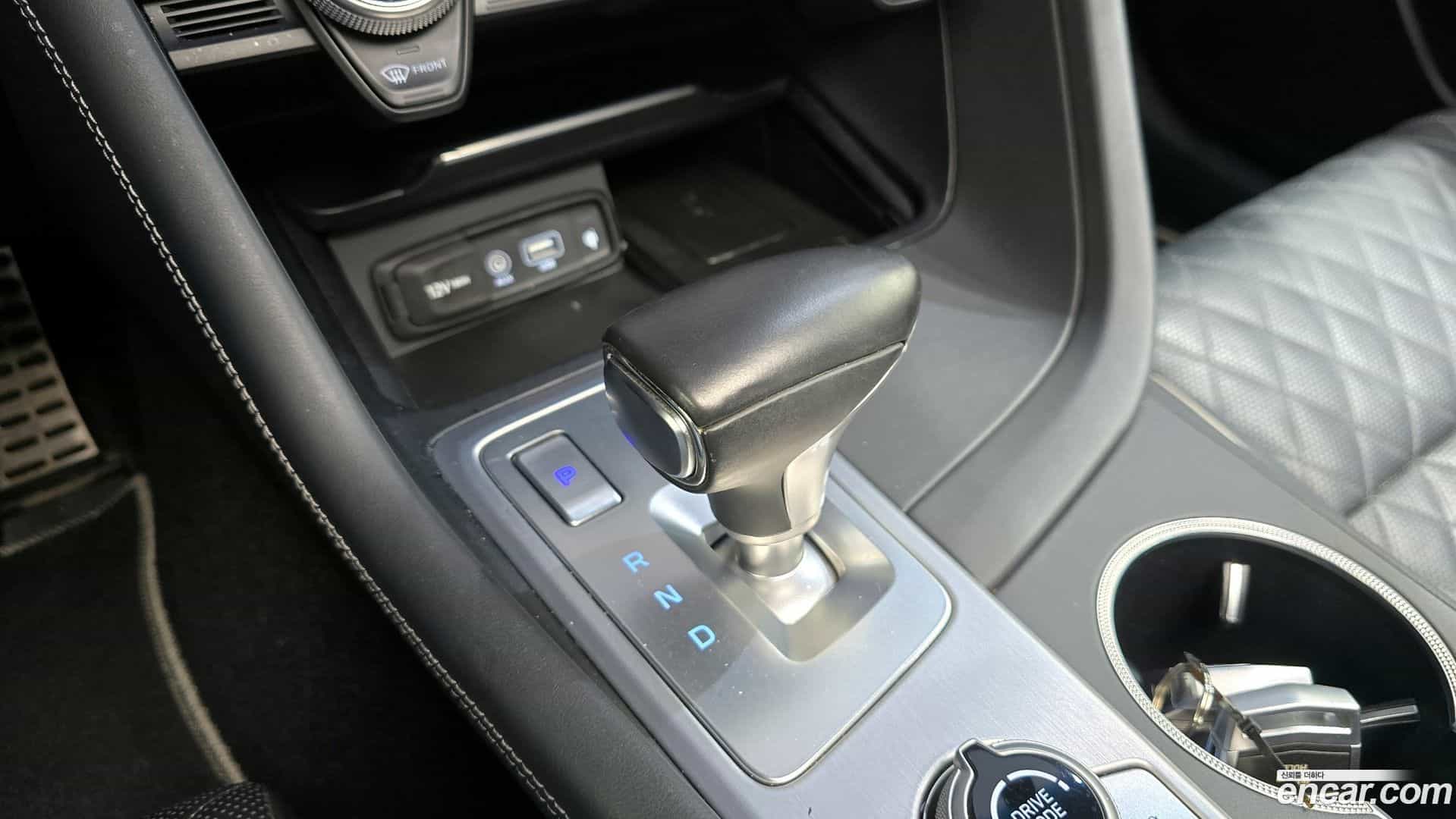 G70 Genesis 2018.7-INNER-009