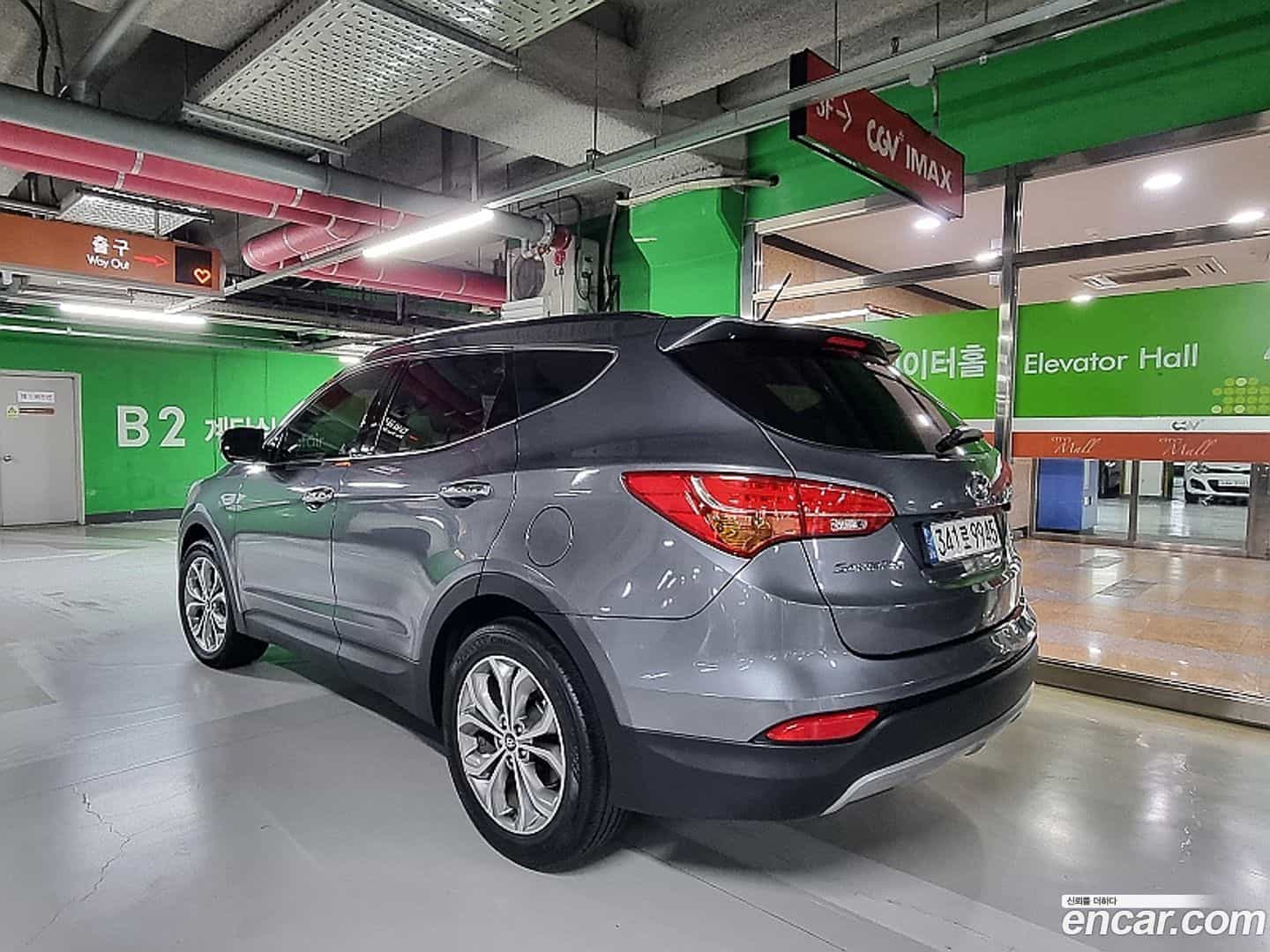 Santafe Hyundai 2013.2-OUTER-003