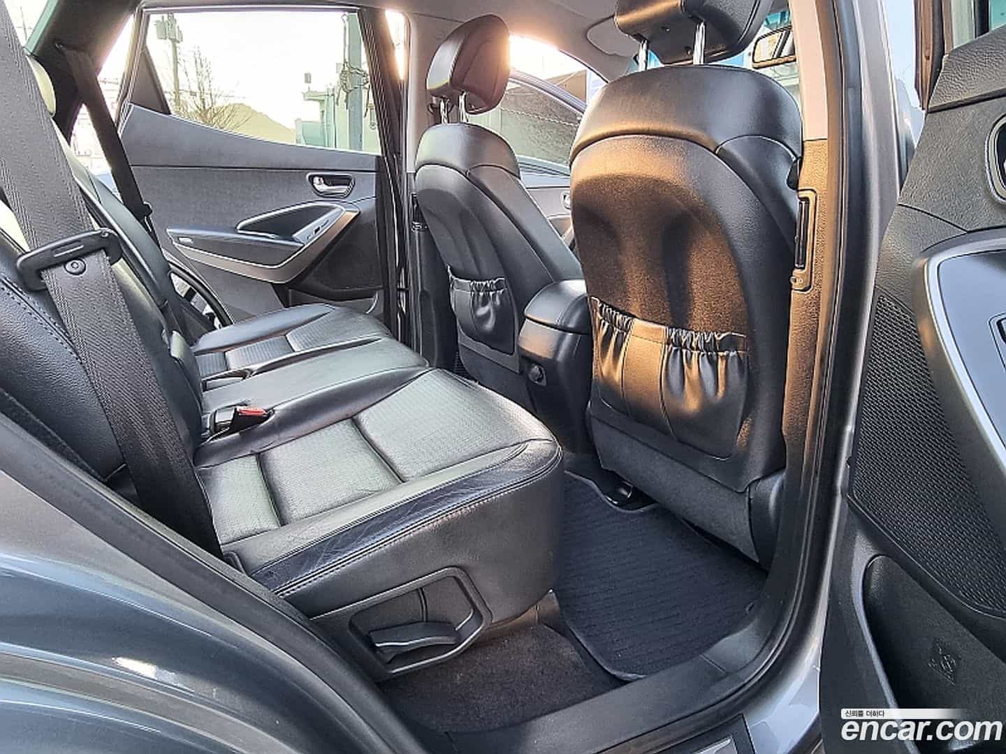 Santafe Hyundai 2013.2-INNER-009