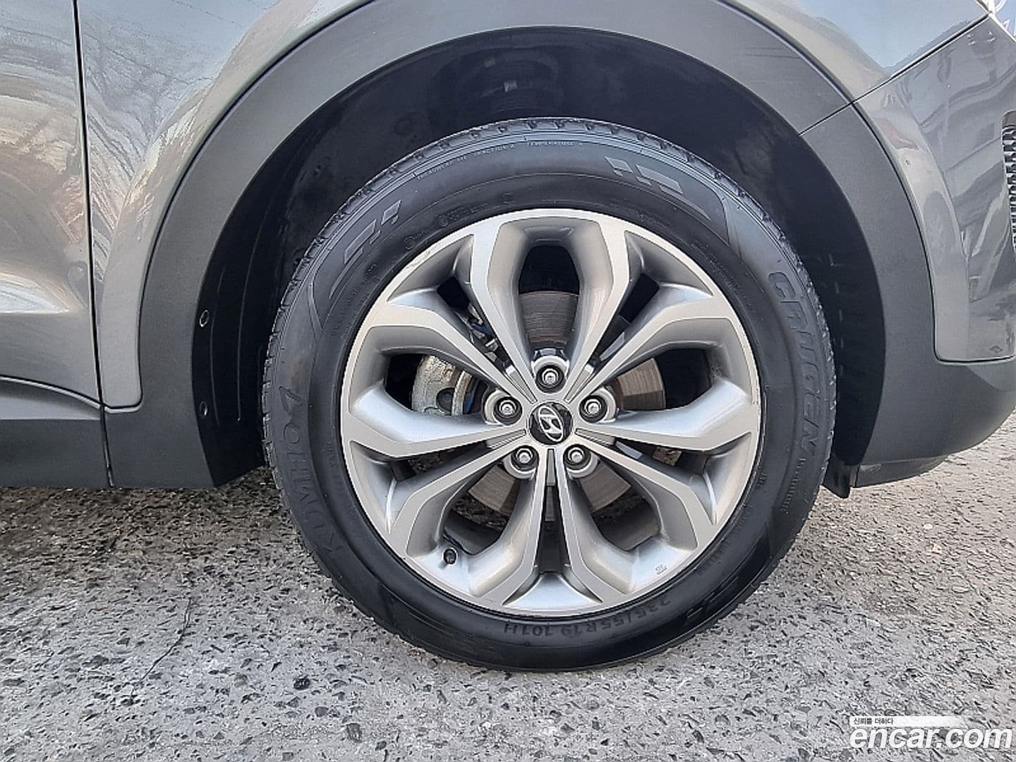 Main__Slider__Photo:Santafe Hyundai 2013.2-18