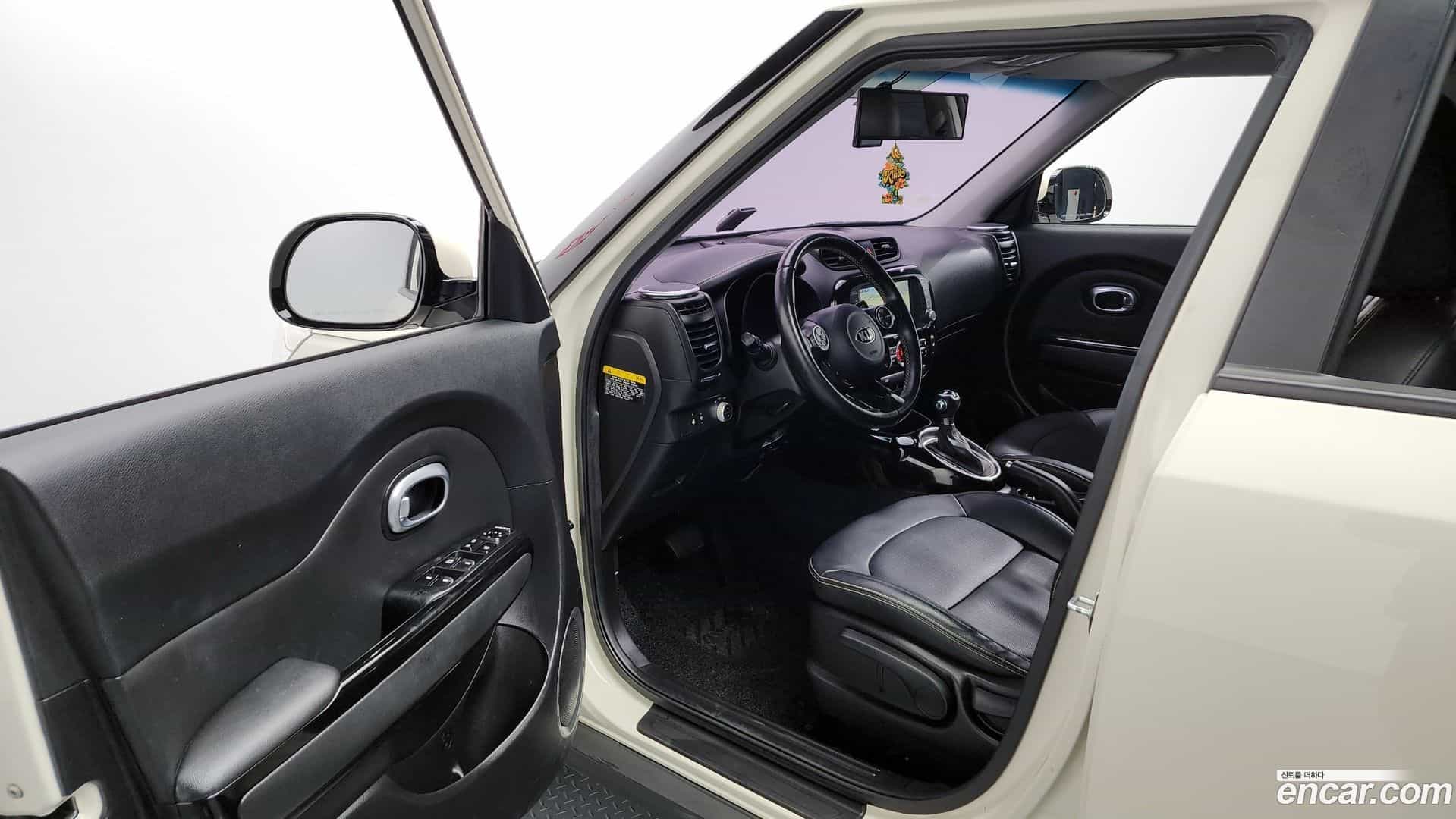 Soul Kia 2014.0-INNER-010