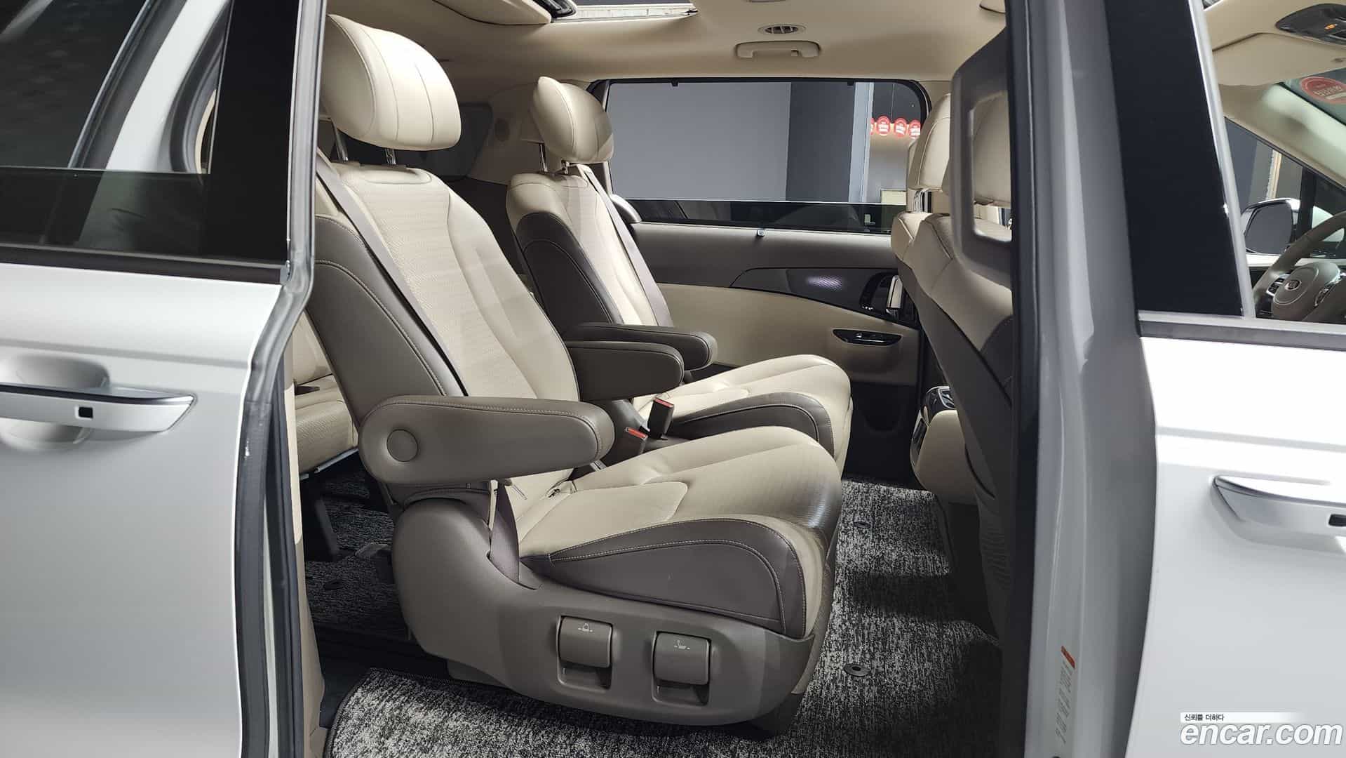 Canival Kia 2021.1-OPTION-016