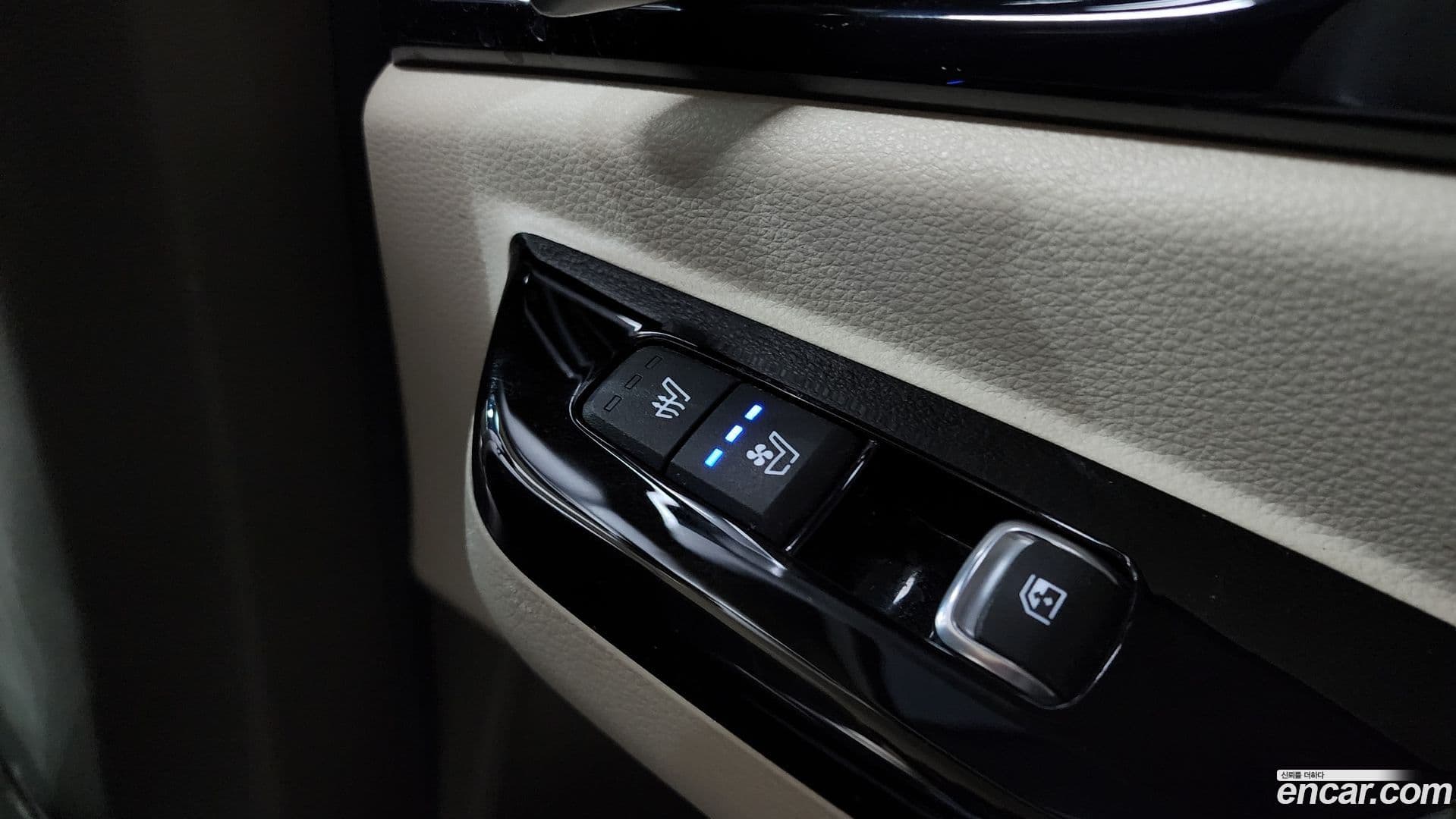 Main__Slider__Photo:Canival Kia 2021.1-18