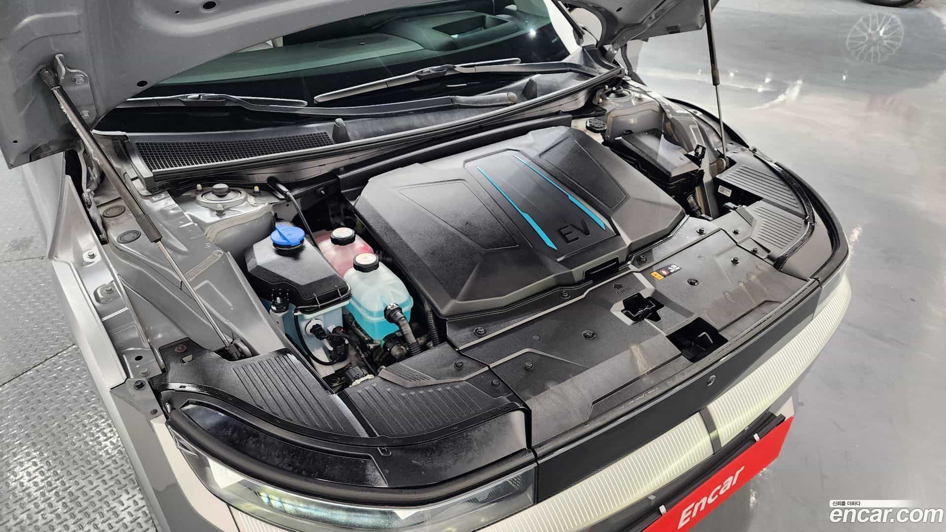 Ioniq5 Hyundai 2021.10-INNER-006