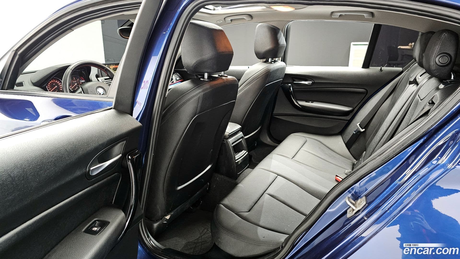 Main__Slider__Photo:1-Series BMW 2016.7-11