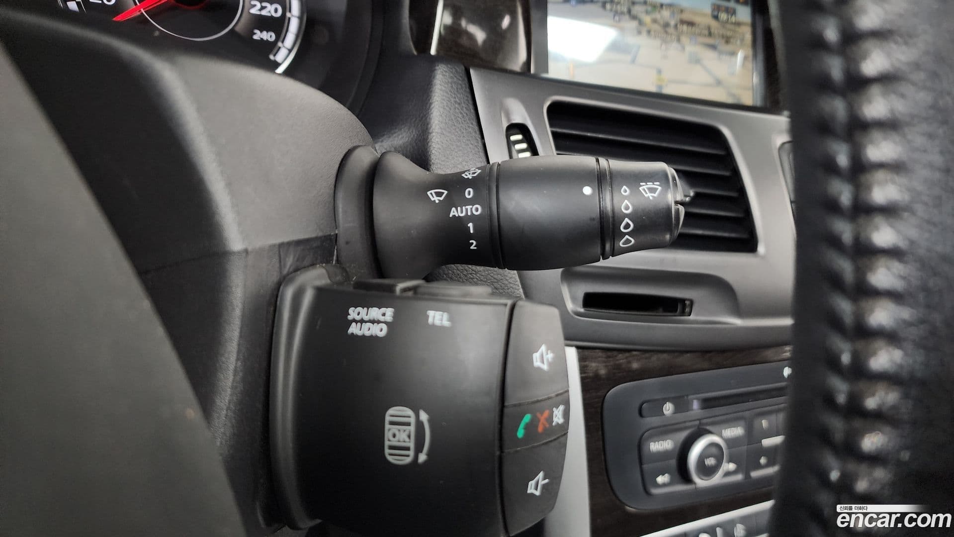 Main__Slider__Photo:SM5 Renault-KoreaSamsung 2014.6-14