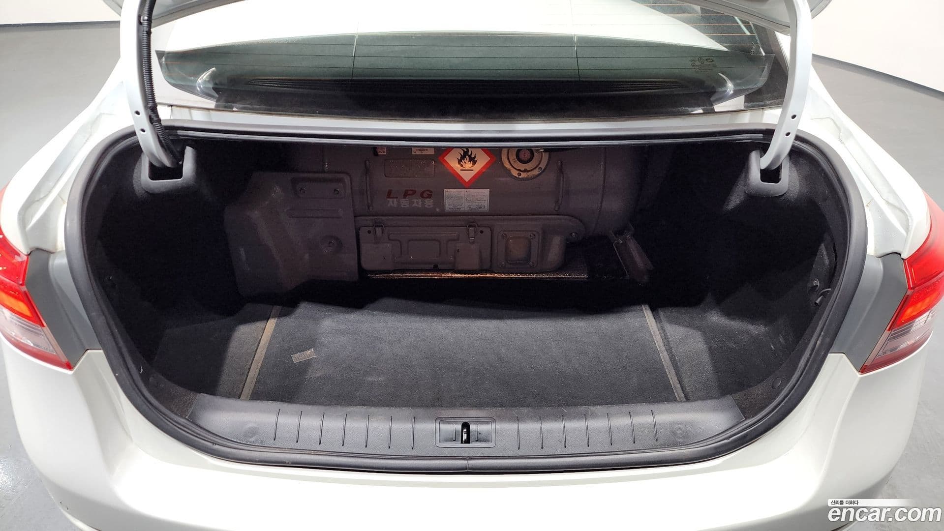 Main__Slider__Photo:SM5 Renault-KoreaSamsung 2014.6-19