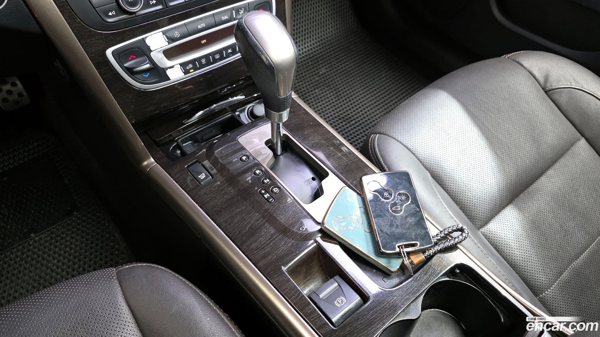 Main__Slider__Photo:SM5 Renault-KoreaSamsung 2015.5-8