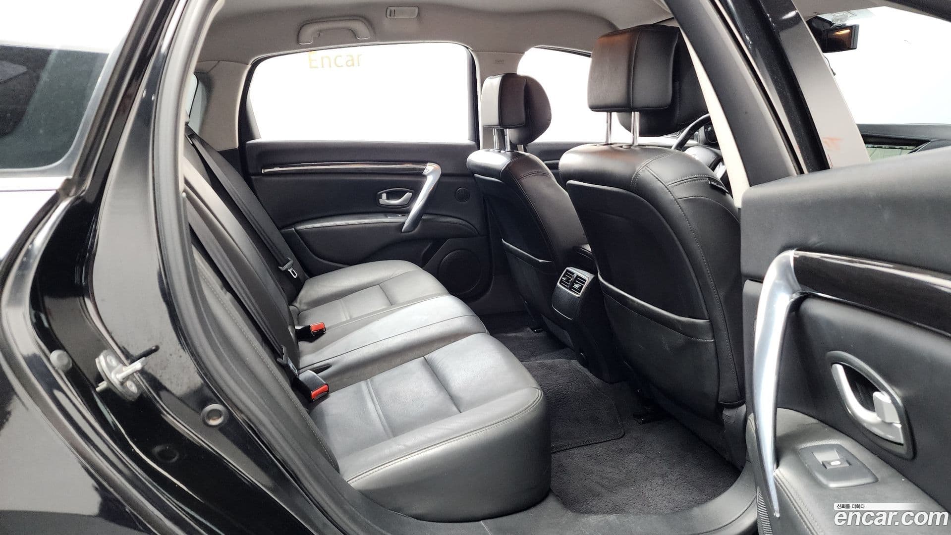 Main__Slider__Photo:SM7 Renault-KoreaSamsung 2015.8-11