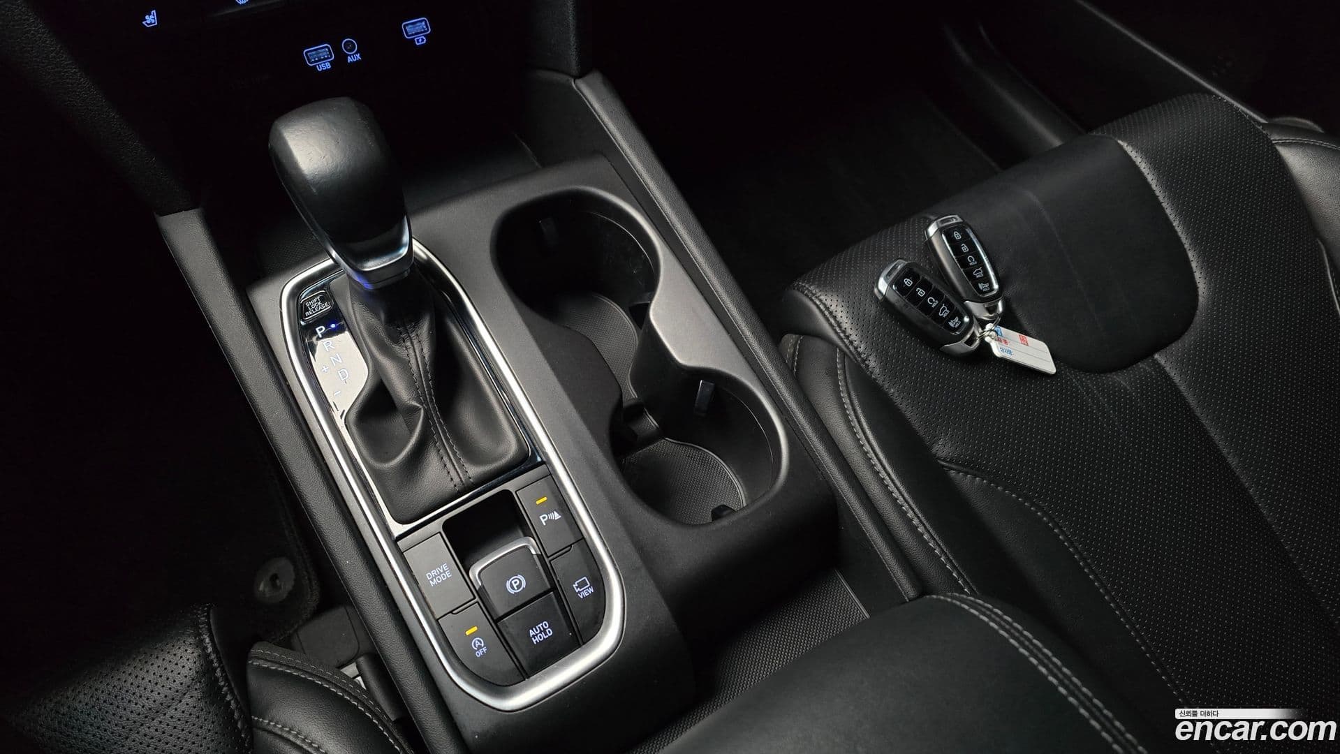 Main__Slider__Photo:Santafe Hyundai 2019.5-8