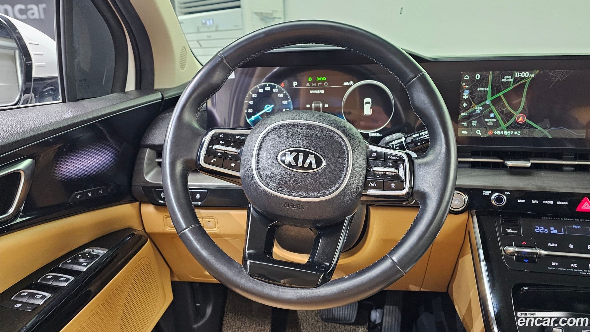Main__Slider__Photo:Canival Kia 2021.0-12