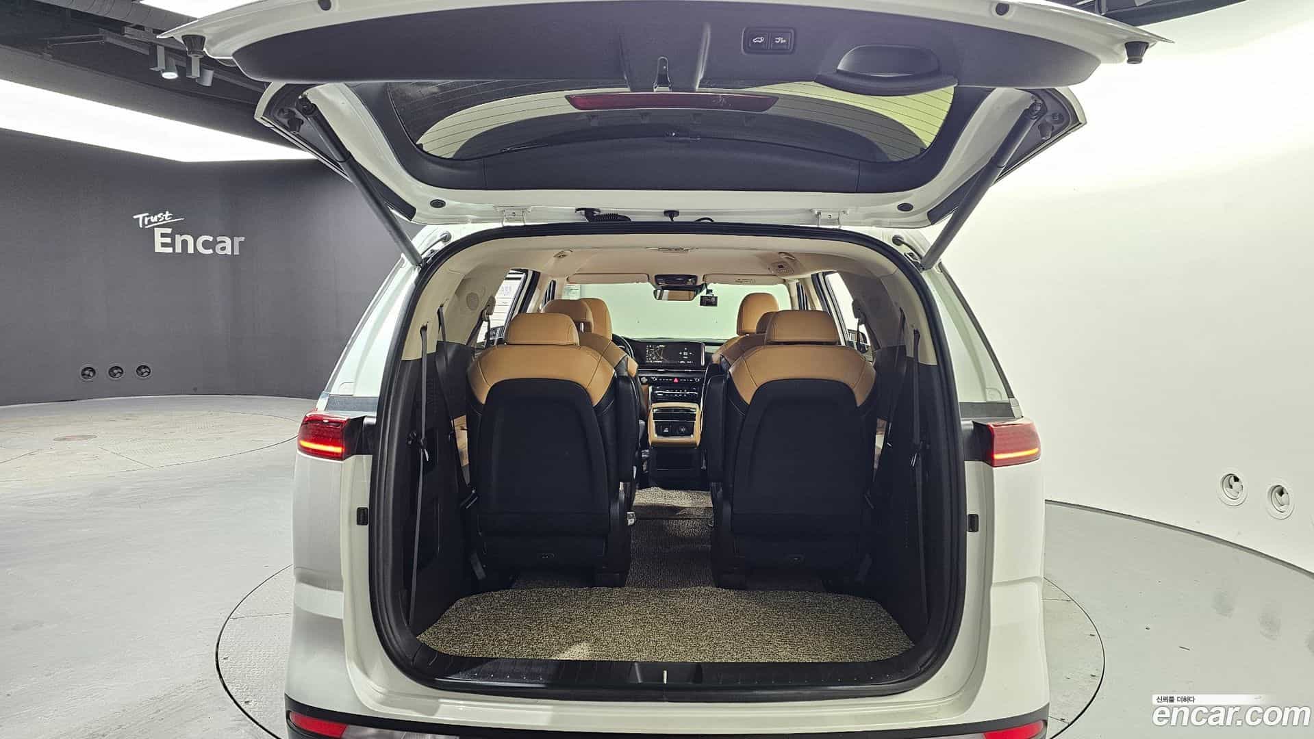 Canival Kia 2021.0-OPTION-024