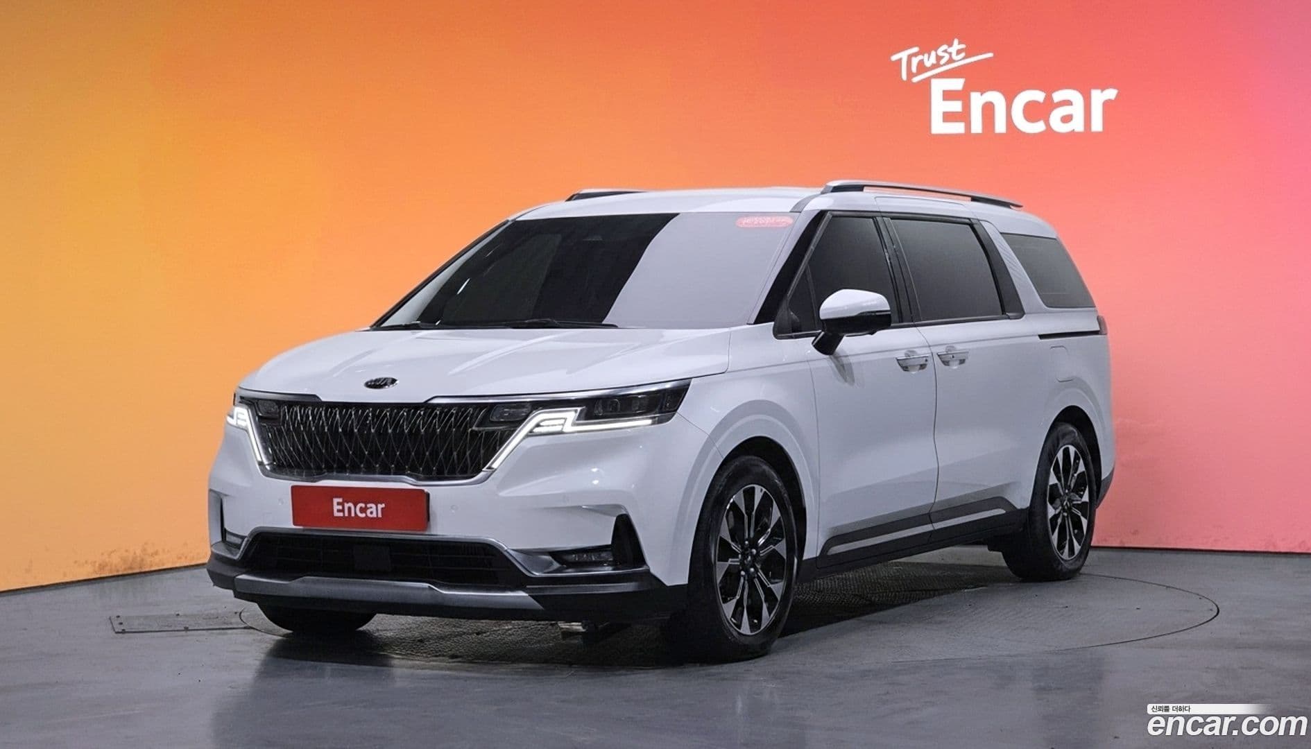 Main__Slider__Photo:Canival Kia 2021.0-0