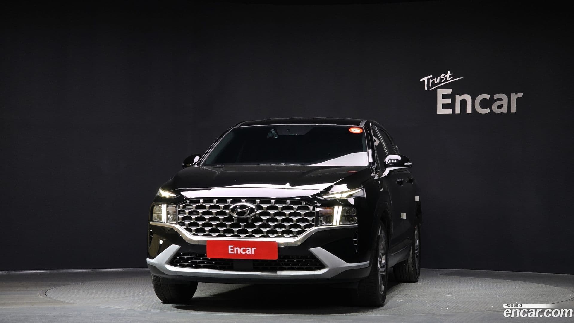 Main__Slider__Photo:Santafe Hyundai 2022.10-2