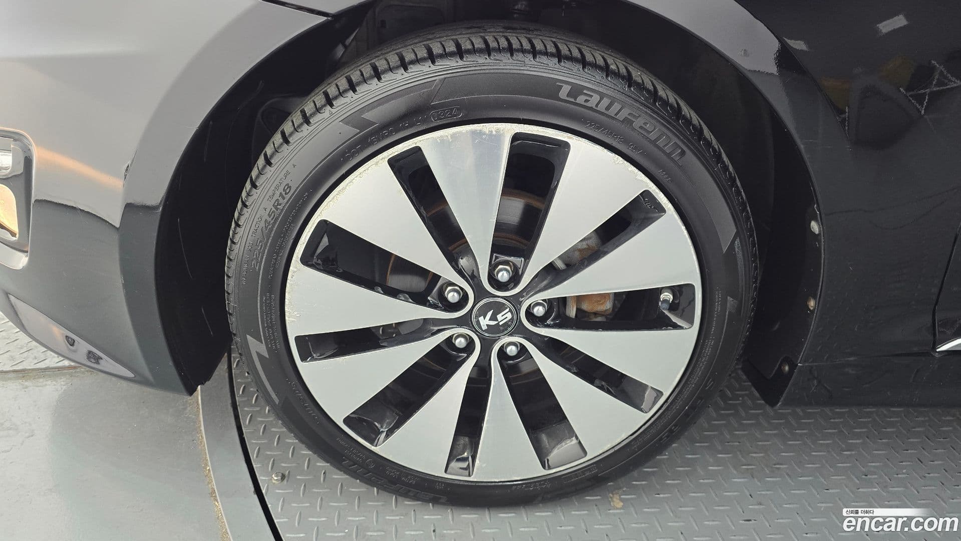 Main__Slider__Photo:K5 Kia 2012.1-4