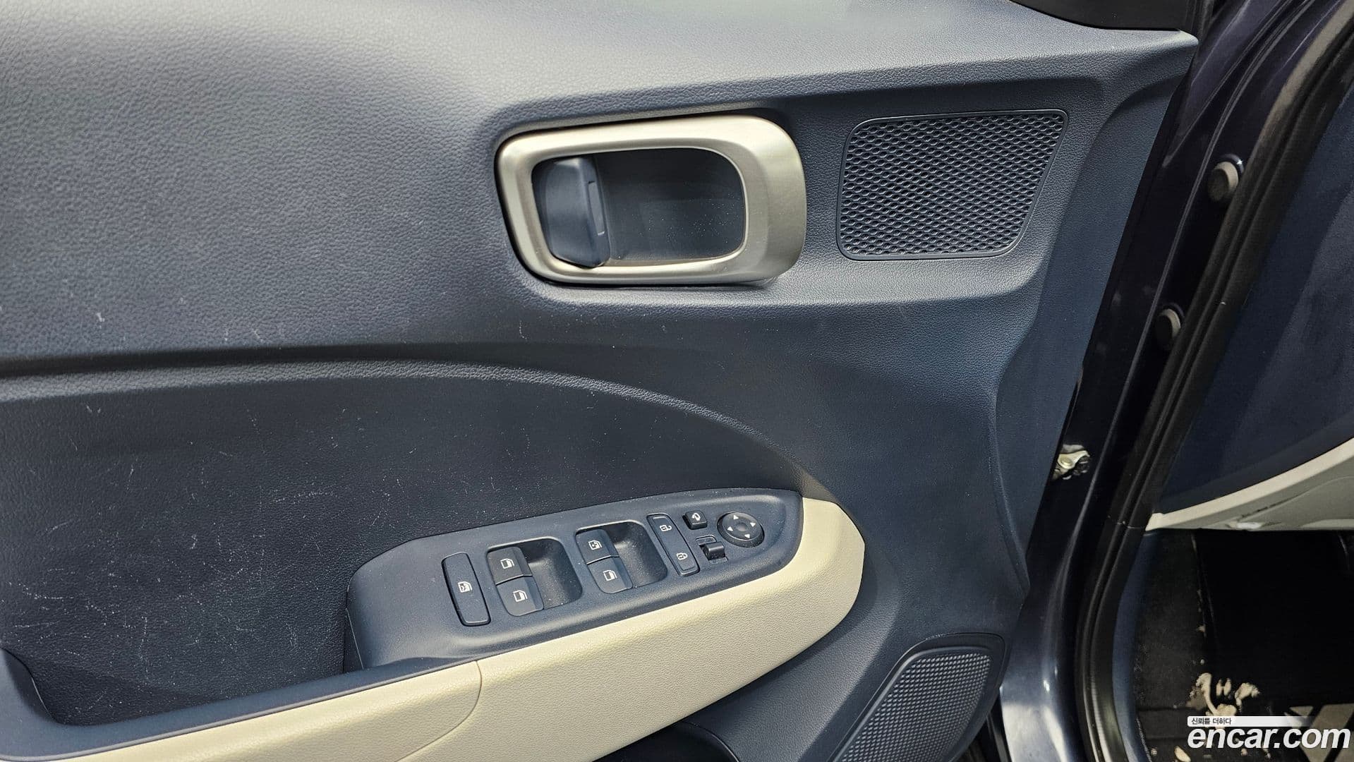 Main__Slider__Photo:Venue Hyundai 2021.8-15