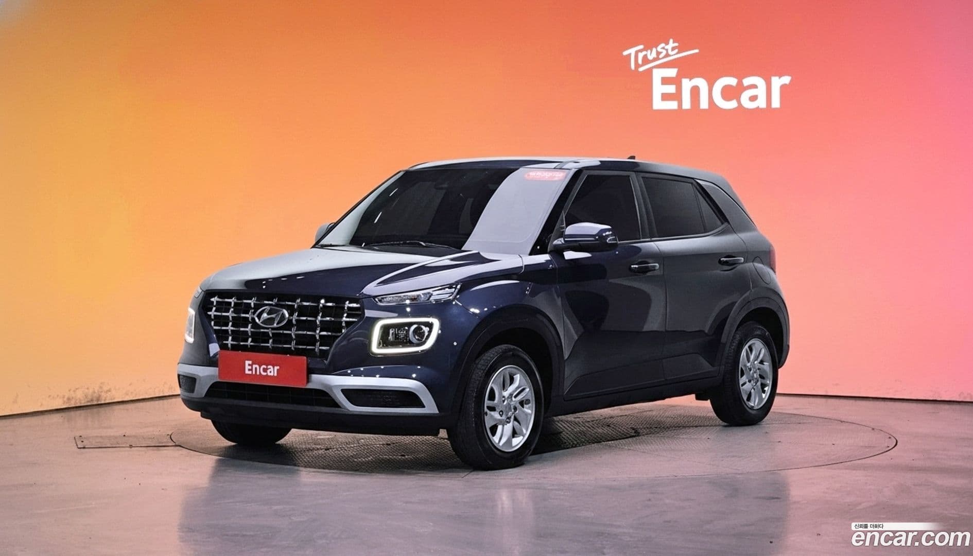 Main__Slider__Photo:Venue Hyundai 2021.8-0