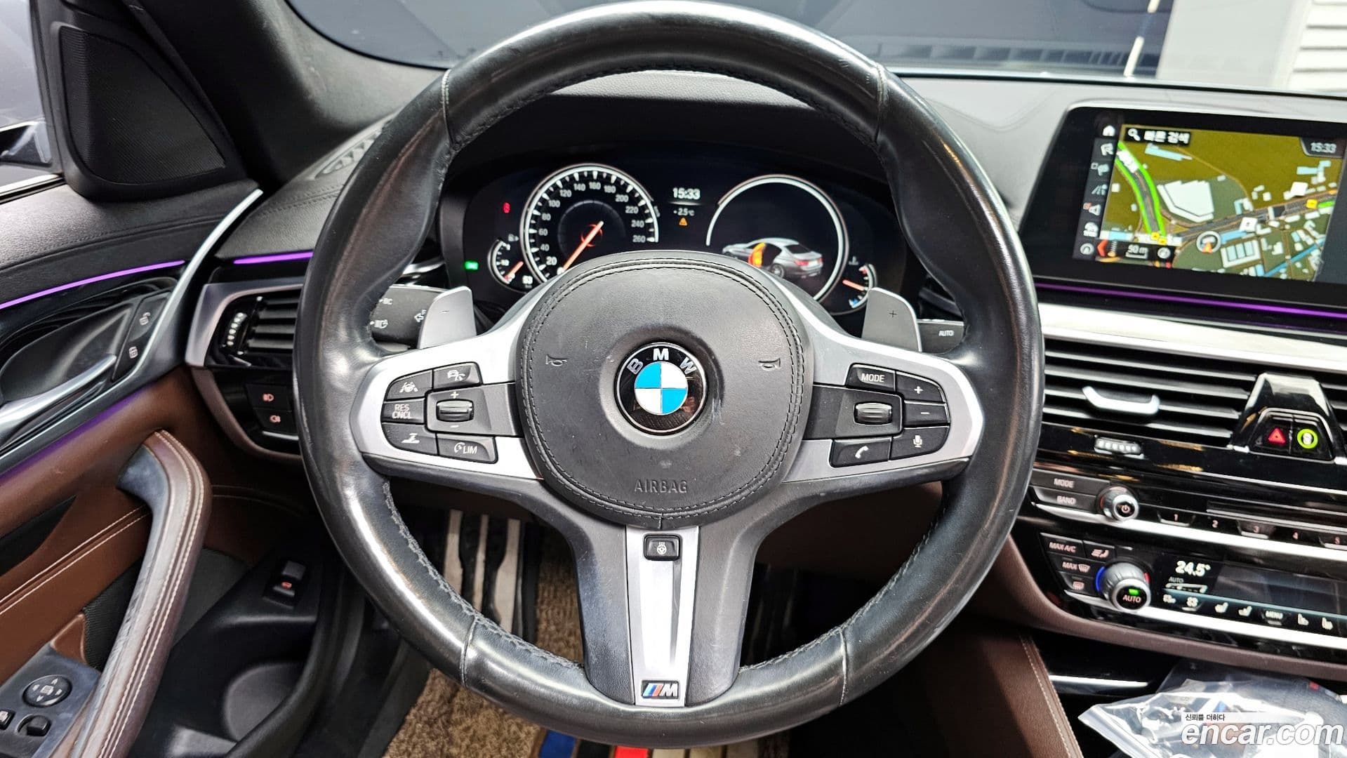 Main__Slider__Photo:5-Series BMW 2018.8-11