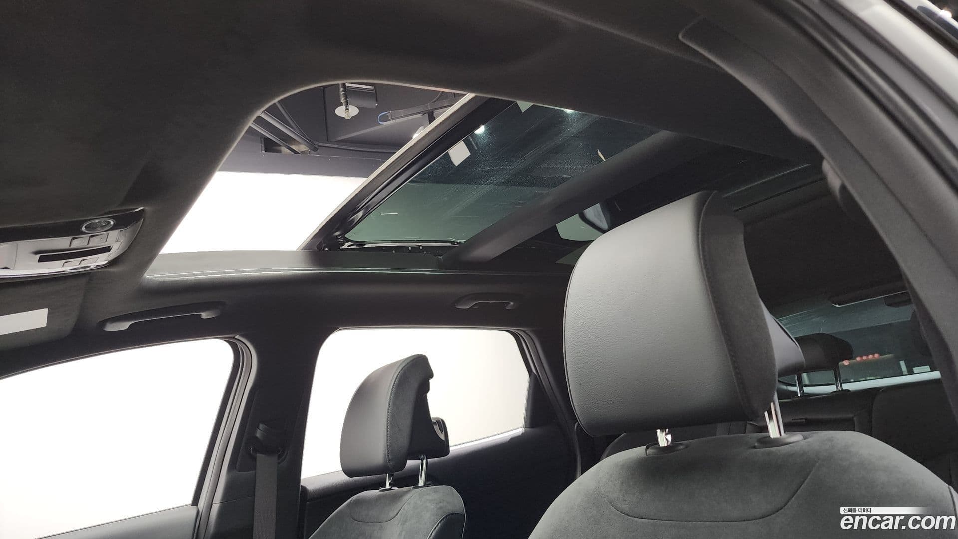 Main__Slider__Photo:Sportage Kia 2025.1-17