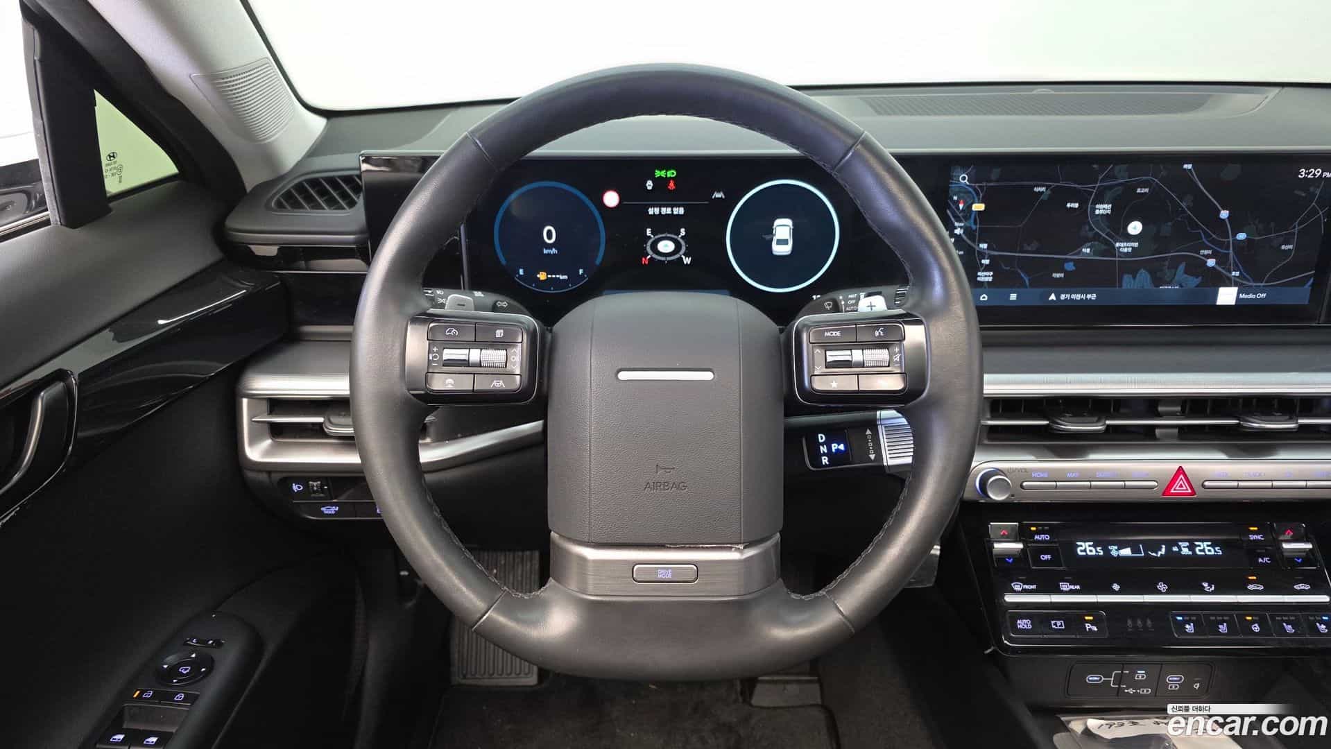 Grandeur Hyundai 2023.0-OPTION-018