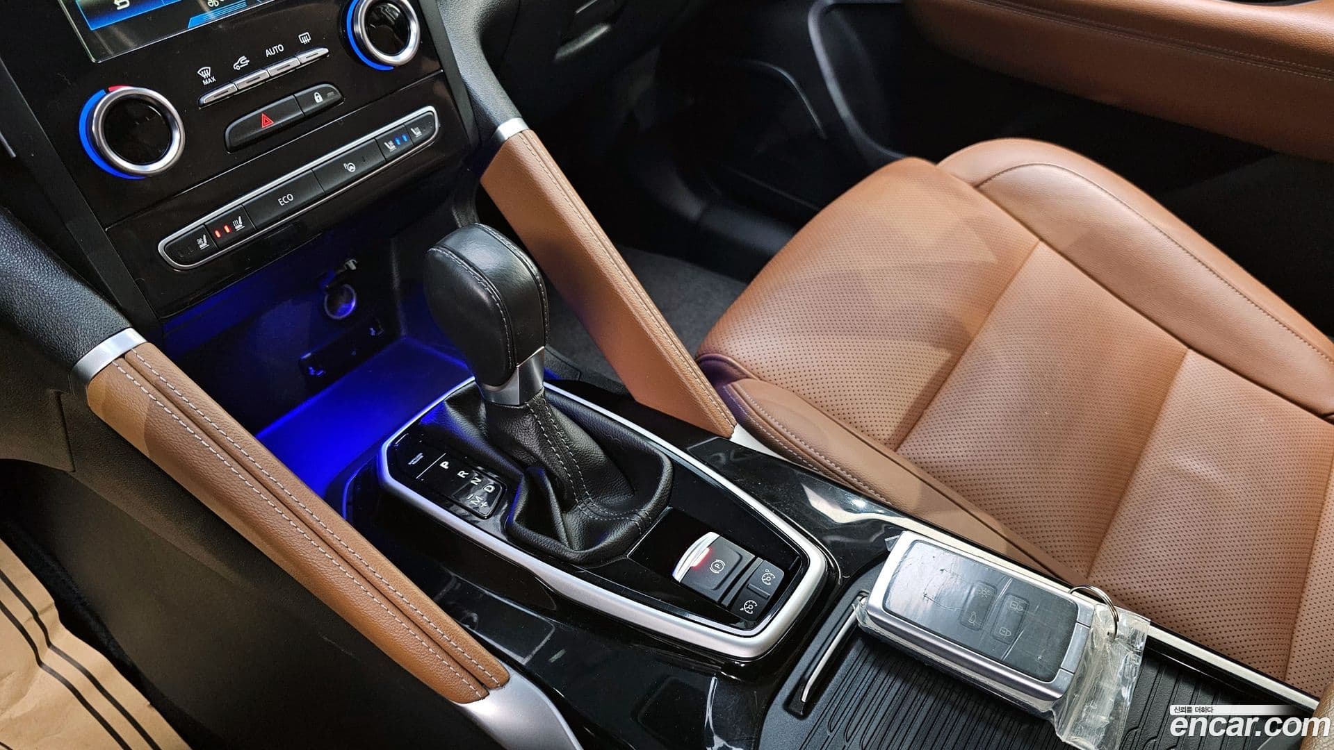 Main__Slider__Photo:QM6 Renault-KoreaSamsung 2021.9-8