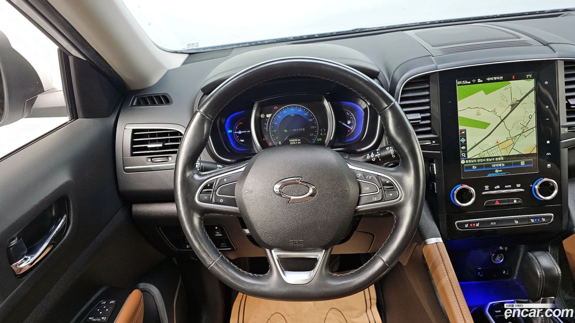 Main__Slider__Photo:QM6 Renault-KoreaSamsung 2021.9-13