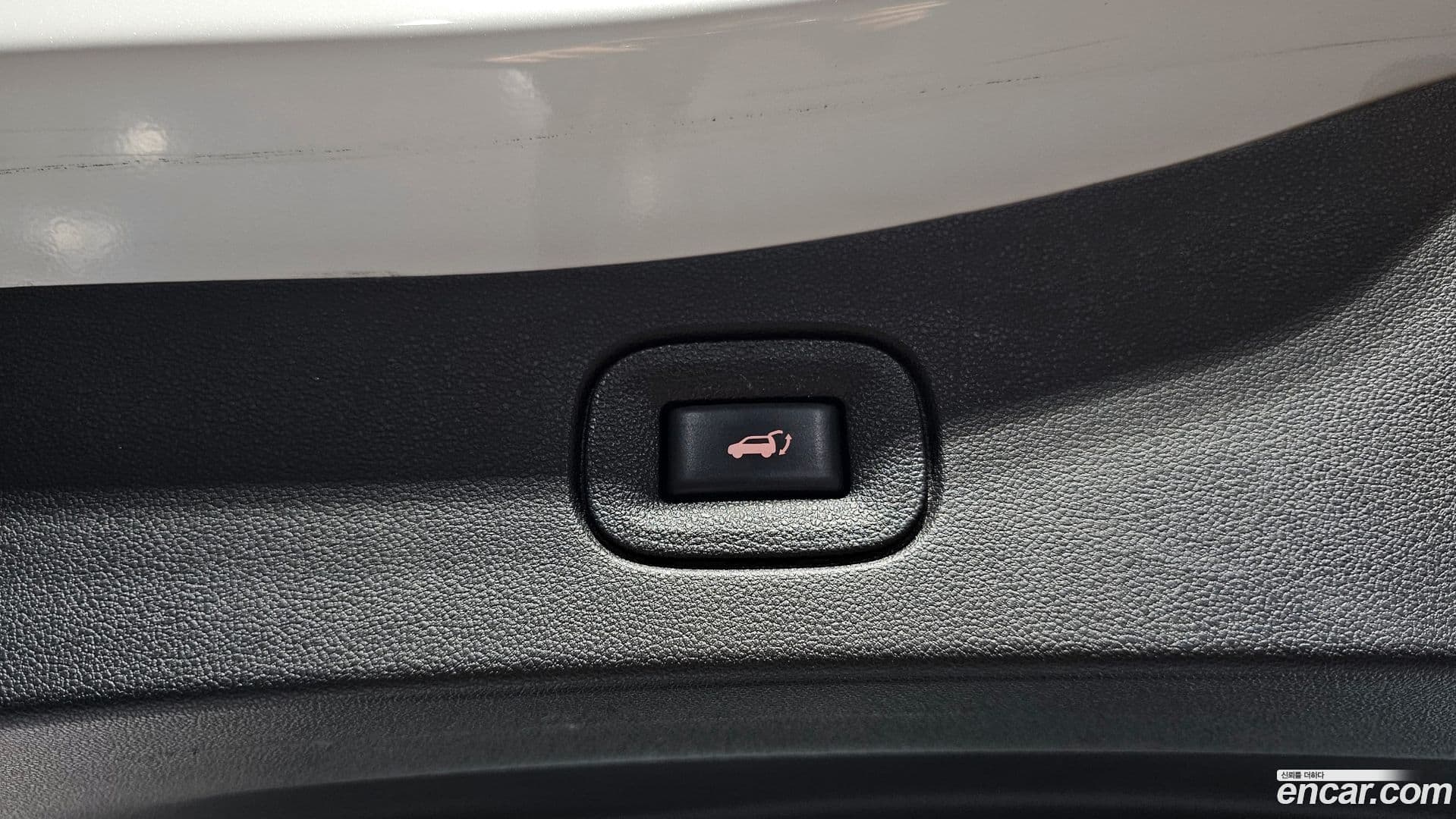 Main__Slider__Photo:QM6 Renault-KoreaSamsung 2021.9-19