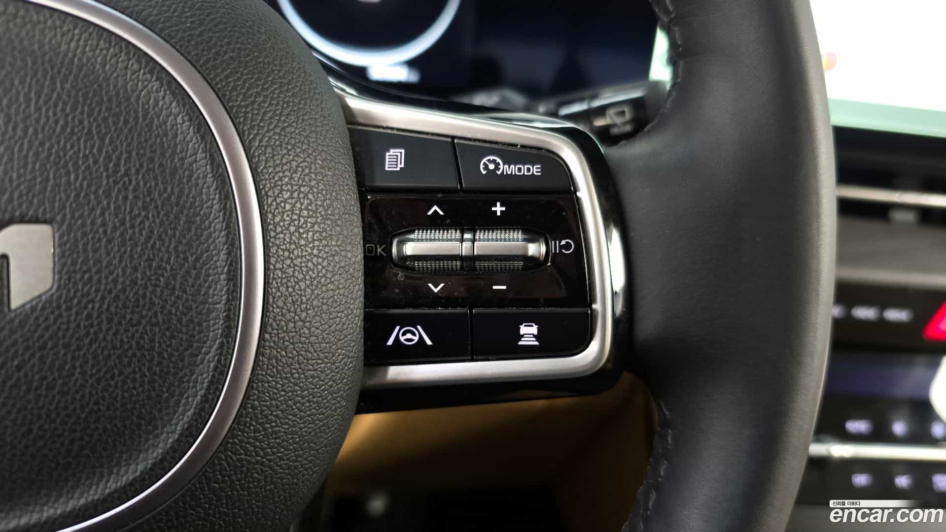 Canival Kia 2023.4-OPTION-022