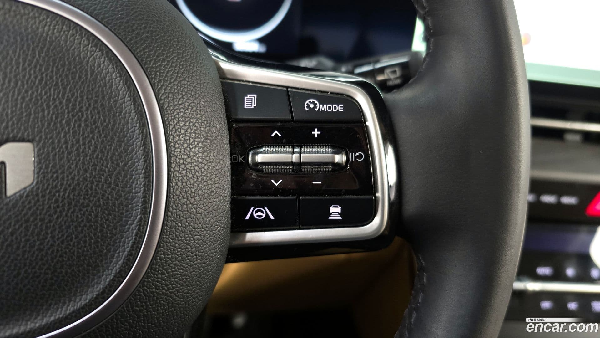 Main__Slider__Photo:Canival Kia 2023.4-17