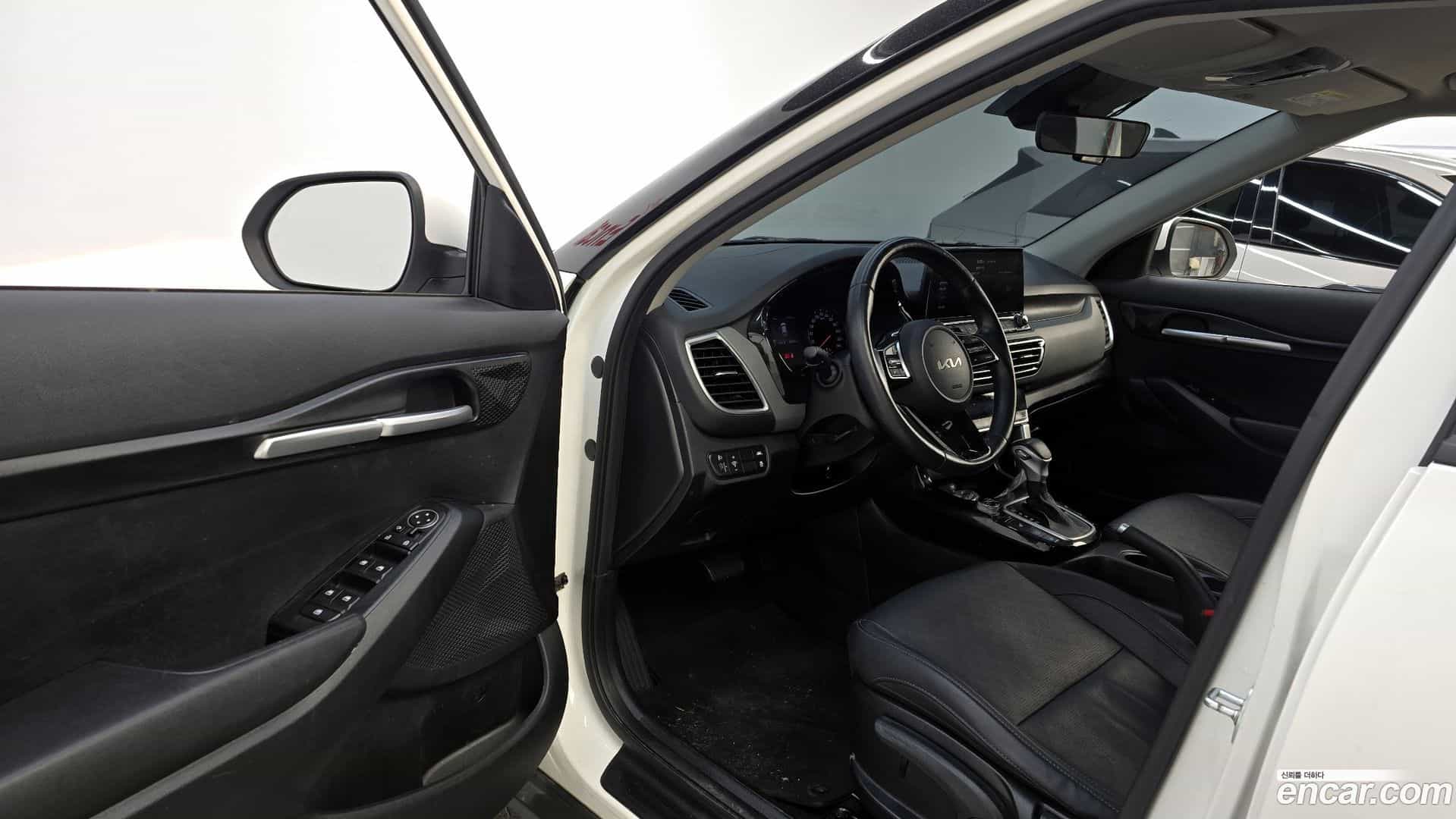 Seltos Kia 2022.2-OPTION-015