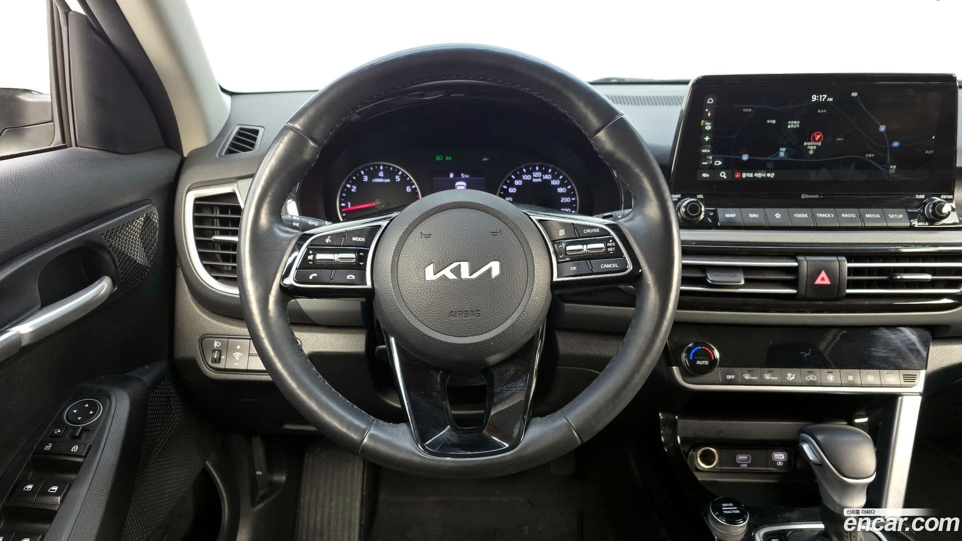 Main__Slider__Photo:Seltos Kia 2022.2-12