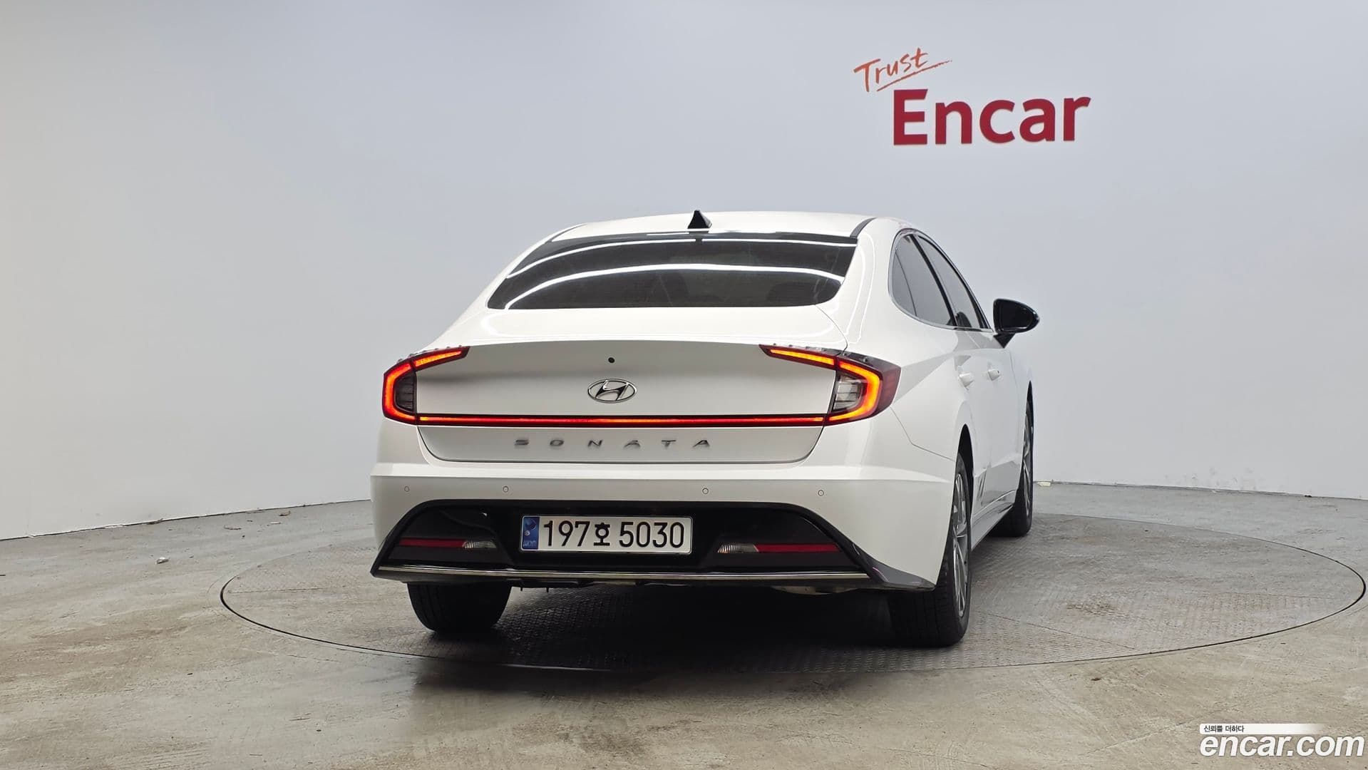 Main__Slider__Photo:Sonata Hyundai 2022.0-3