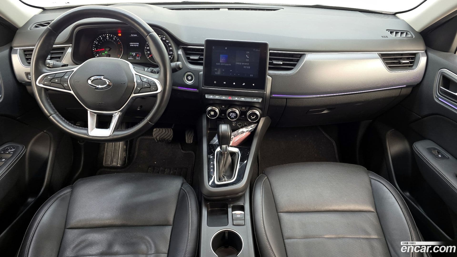 Main__Slider__Photo:XM3 Renault-KoreaSamsung 2022.3-6